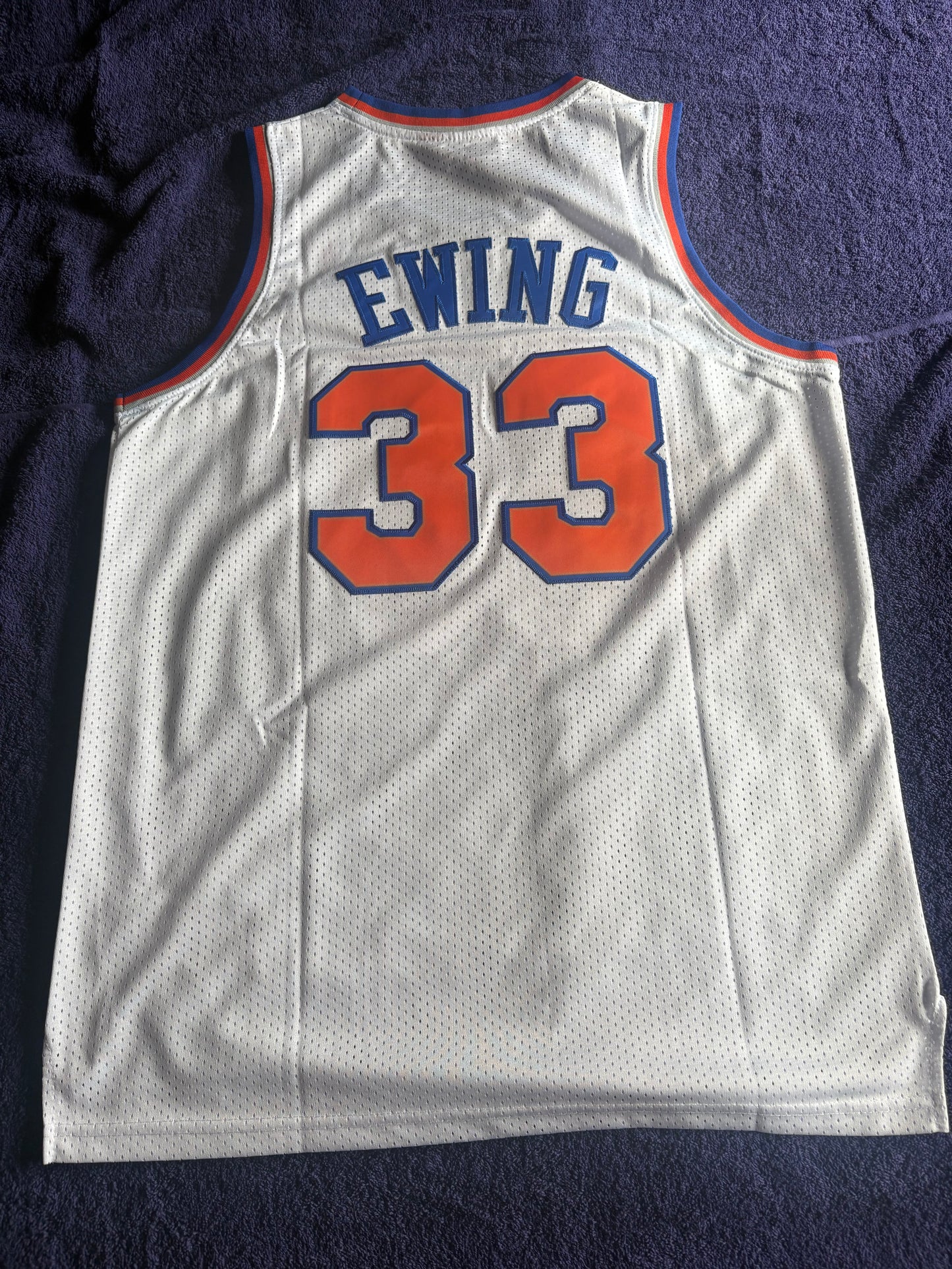 New York Knicks NBA HardWood Classics Basketball Vest Large Ewing 33