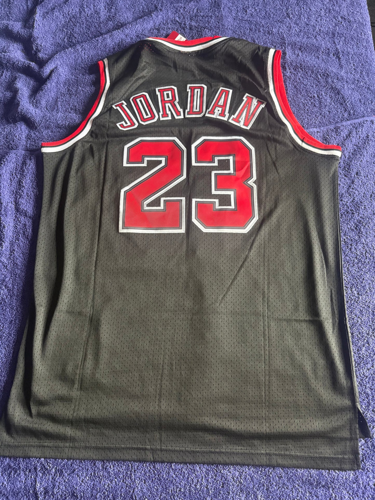Chicago Bulls M&N NBA HardWood Classics Basketball Vest Large Jordan 23