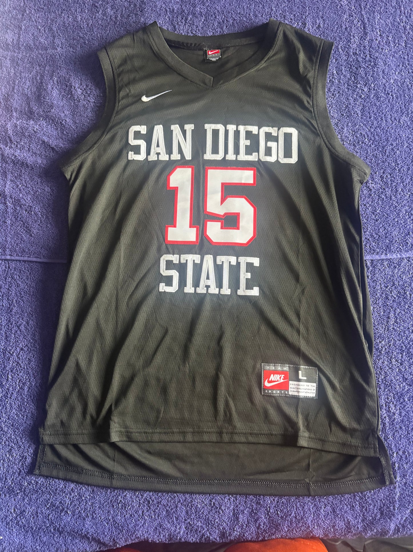 Retro Throwback NCAA Basketball Vest Large San Diego State 15 Leonard