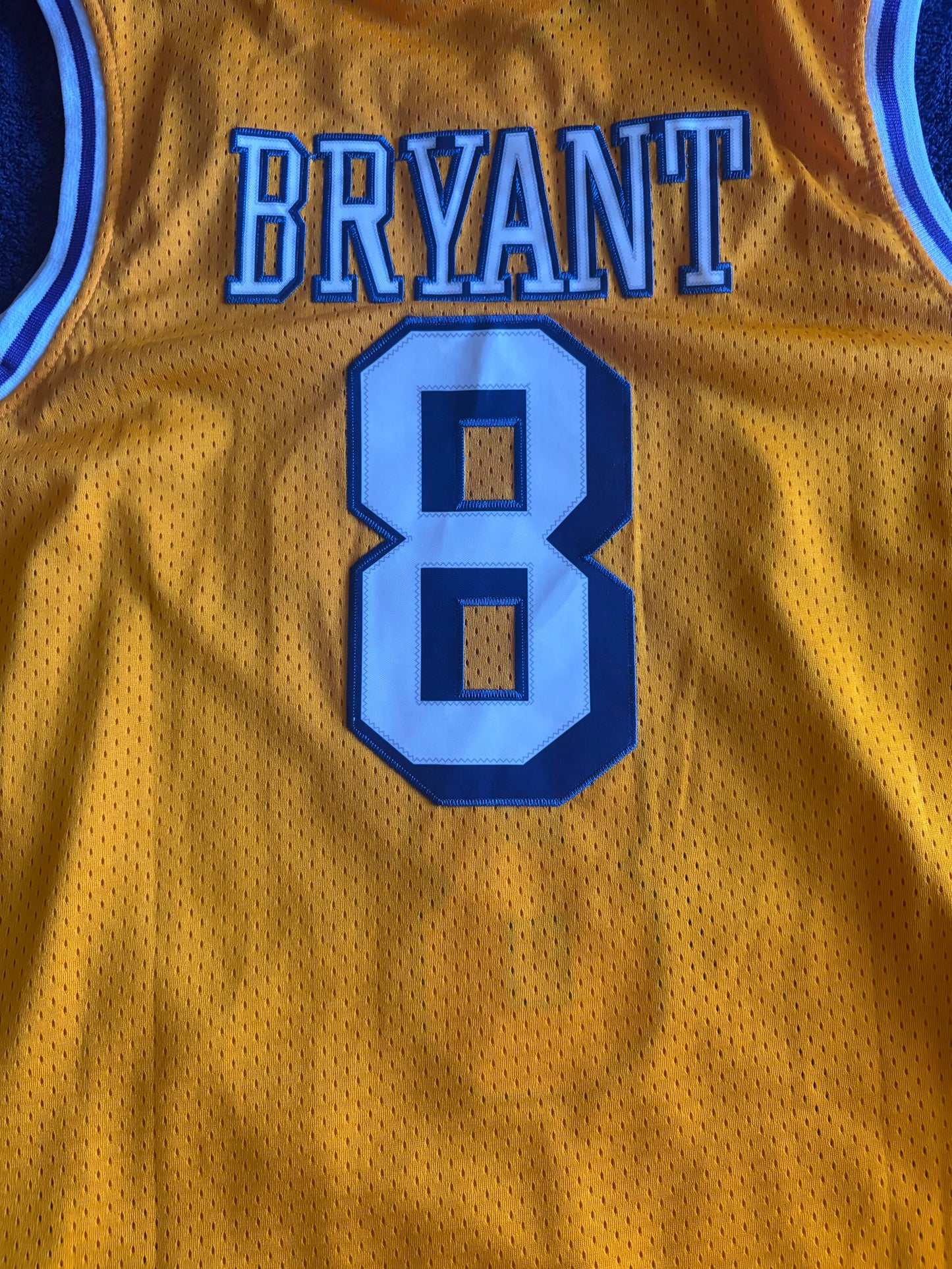 Los Angeles Lakers M&N NBA HardWood Classics Basketball Vest Large Bryant 8