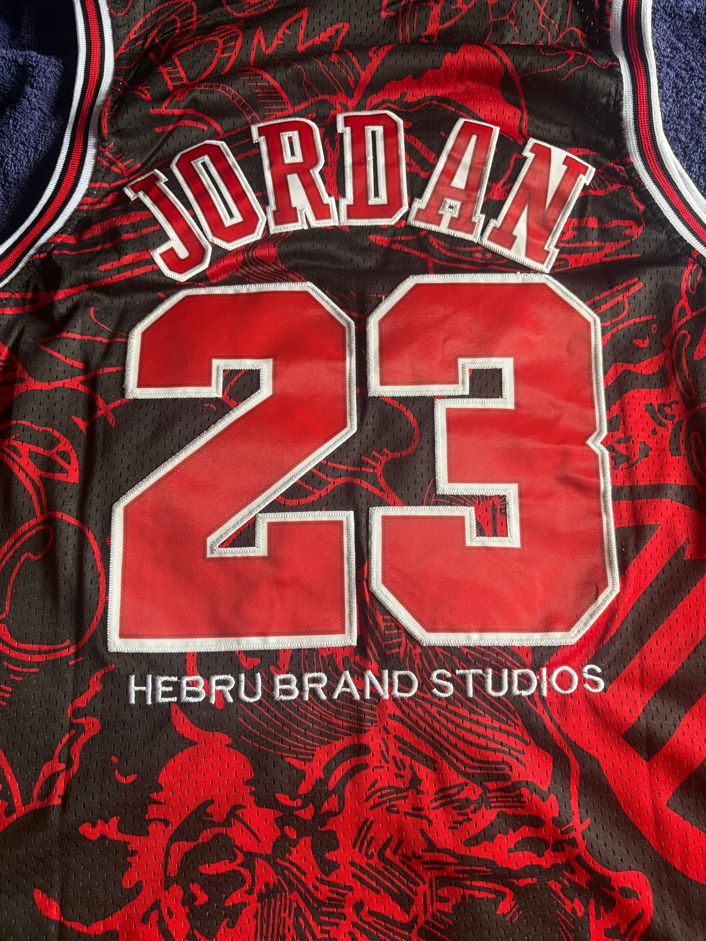 Chicago Bulls M&N NBA HardWood Classics Basketball Vest Large Jordan 23