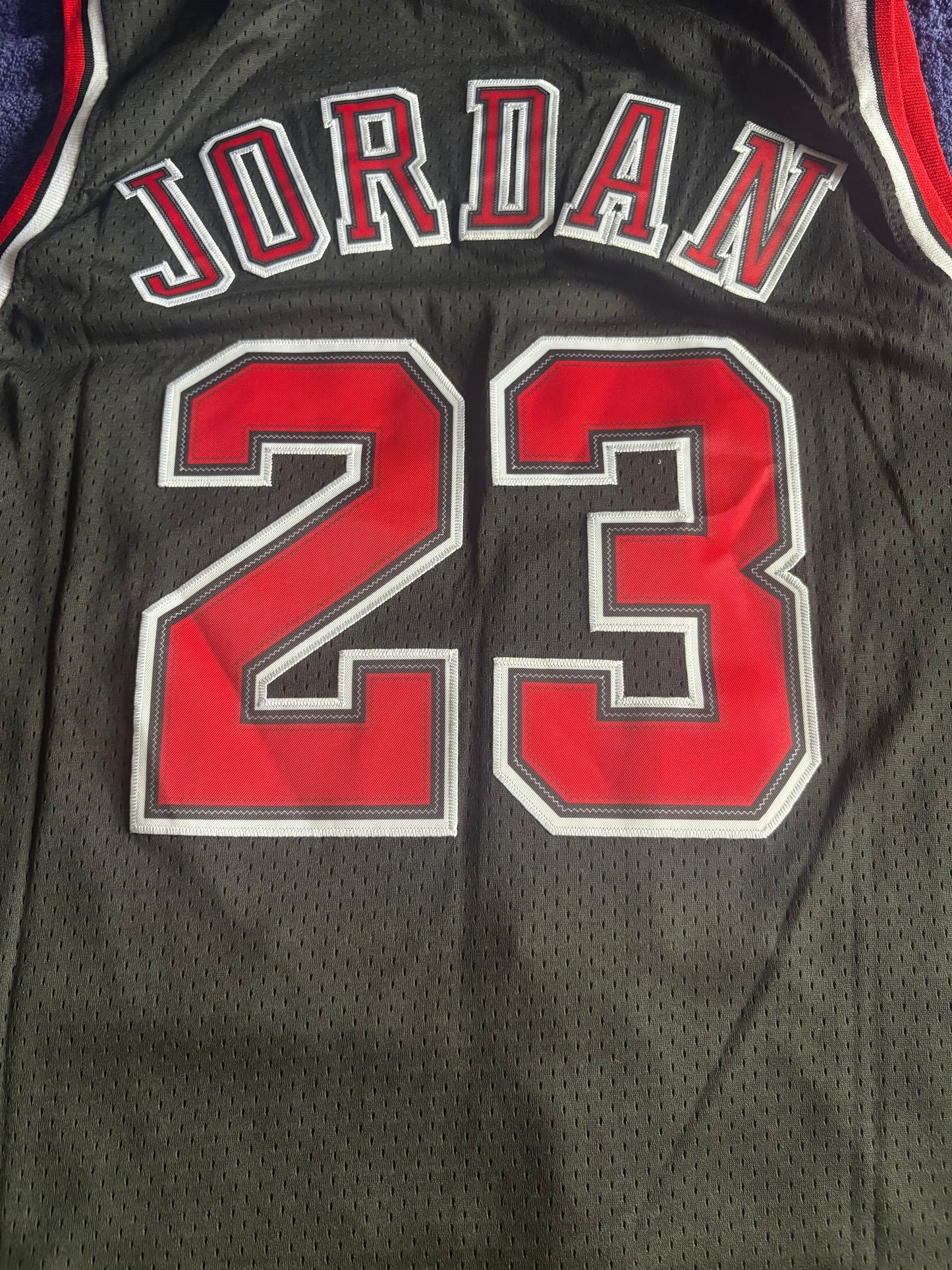 Chicago Bulls M&N NBA HardWood Classics Basketball Vest Large Jordan 23