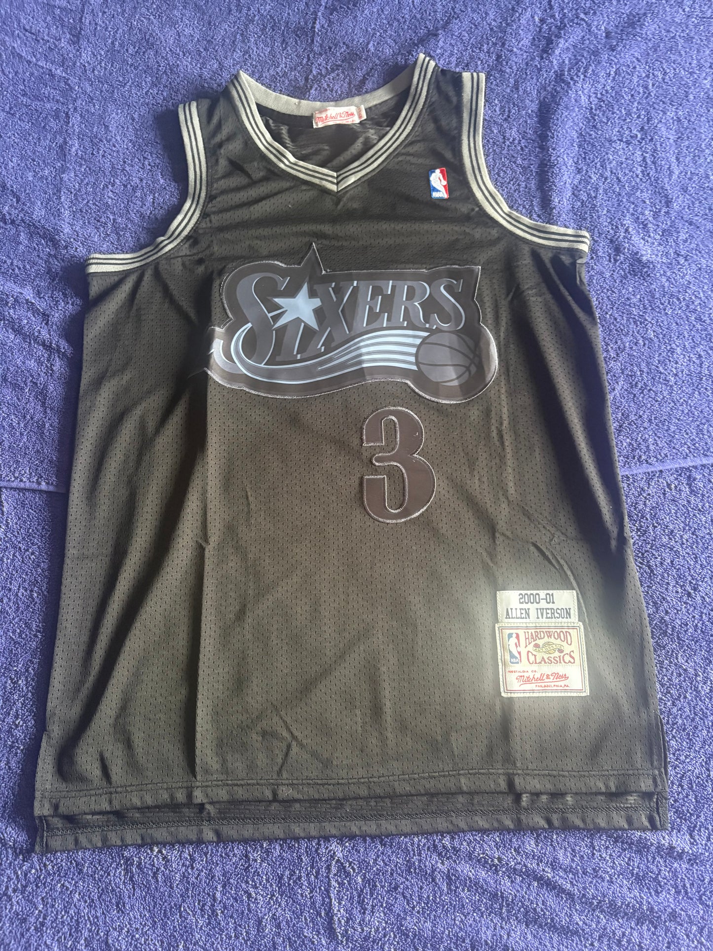 Philadelphian76ers NBA HardWood Classics Basketball Vest Large Iverson 3