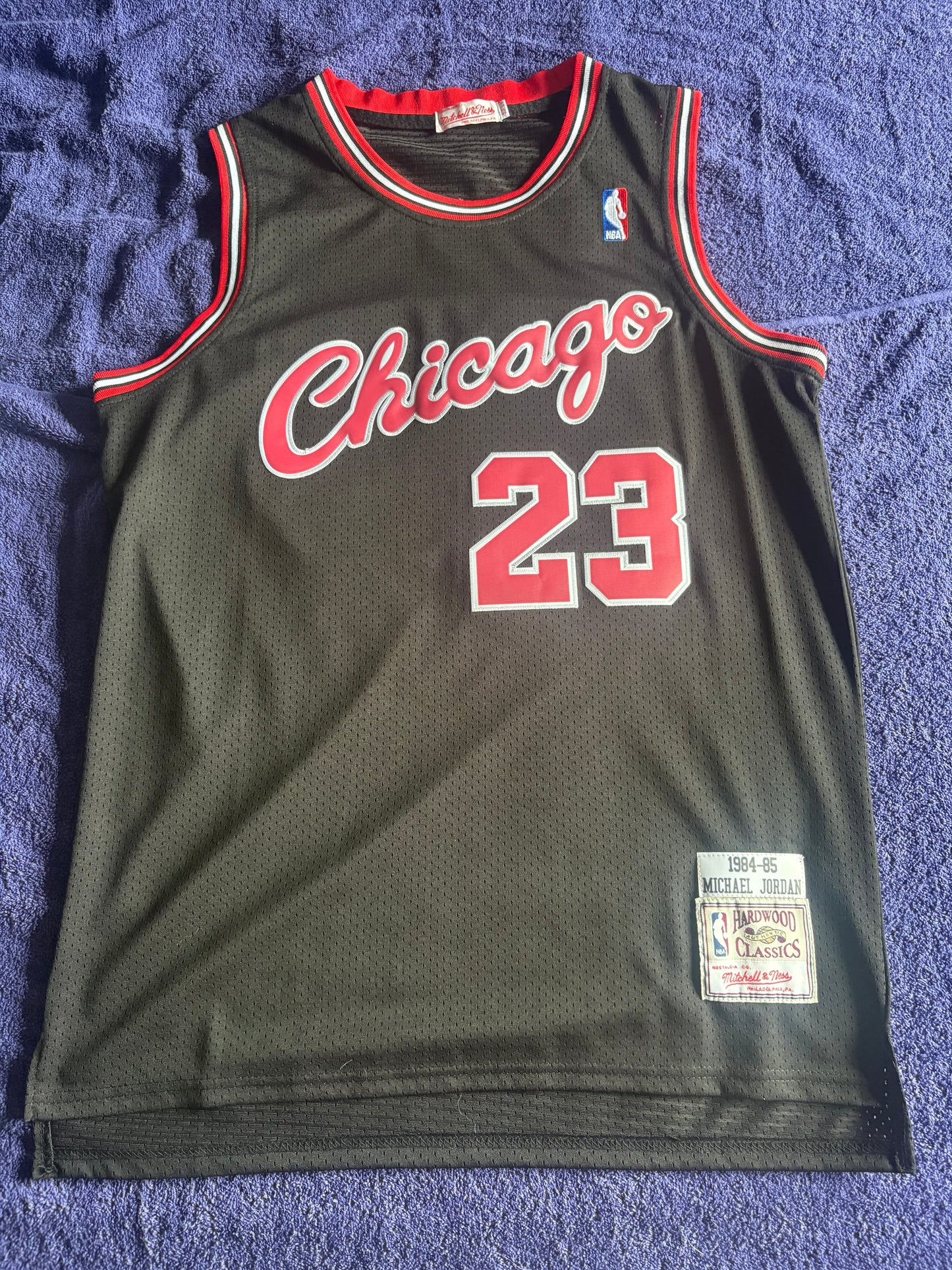 Chicago Bulls M&N NBA HardWood Classics Basketball Vest Large Jordan 23