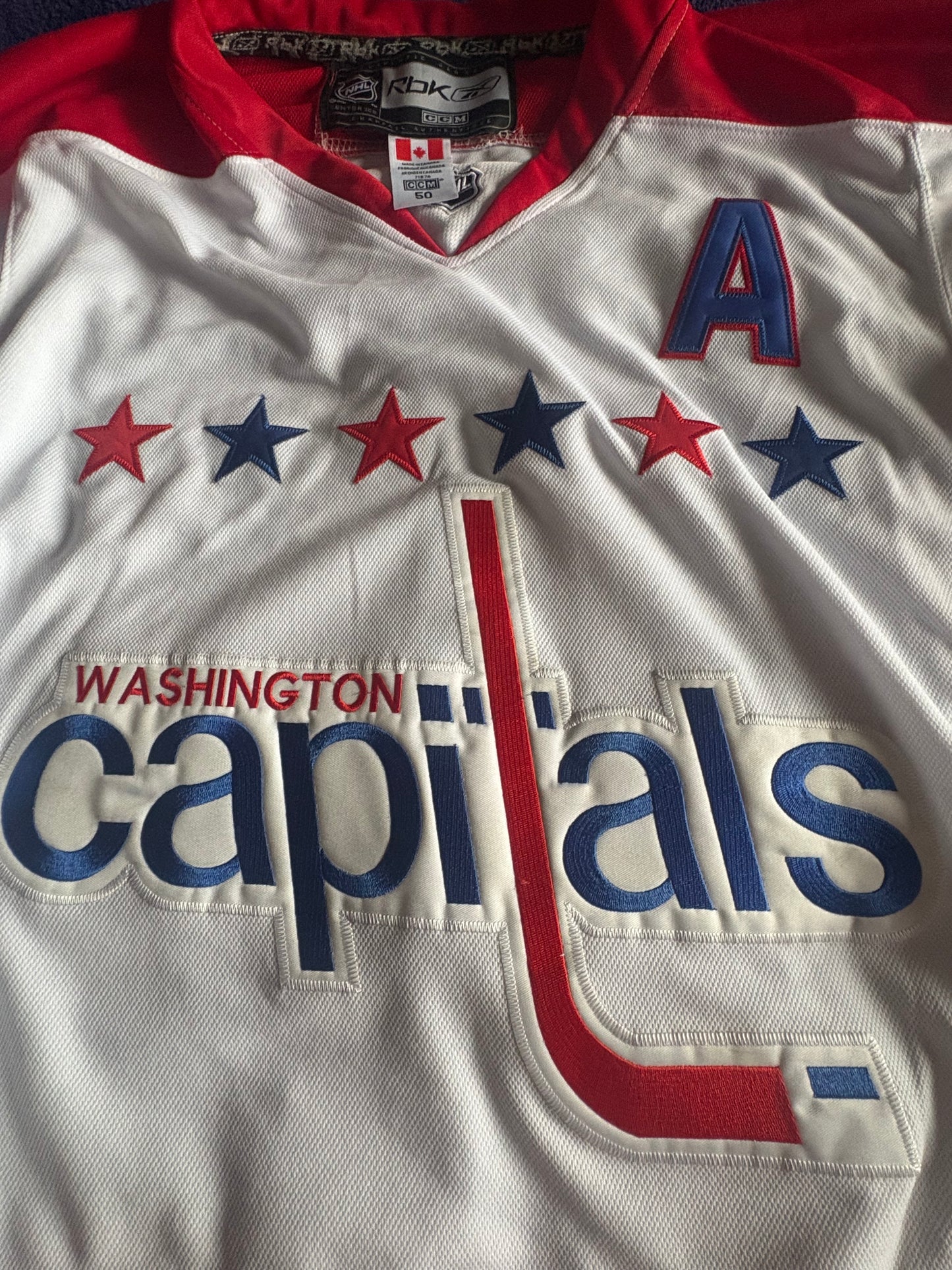 CCM Reebok Washington Capitals NHL Hockey Shirt Size 50 Backstrom 19 A