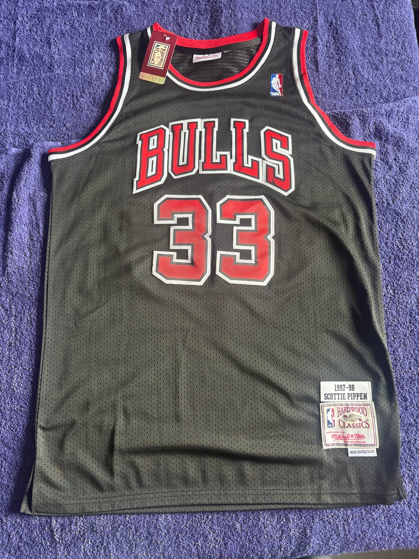 Chicago Bulls M& N NBA HardWood Classics Basketball Vest Large Pippen 33