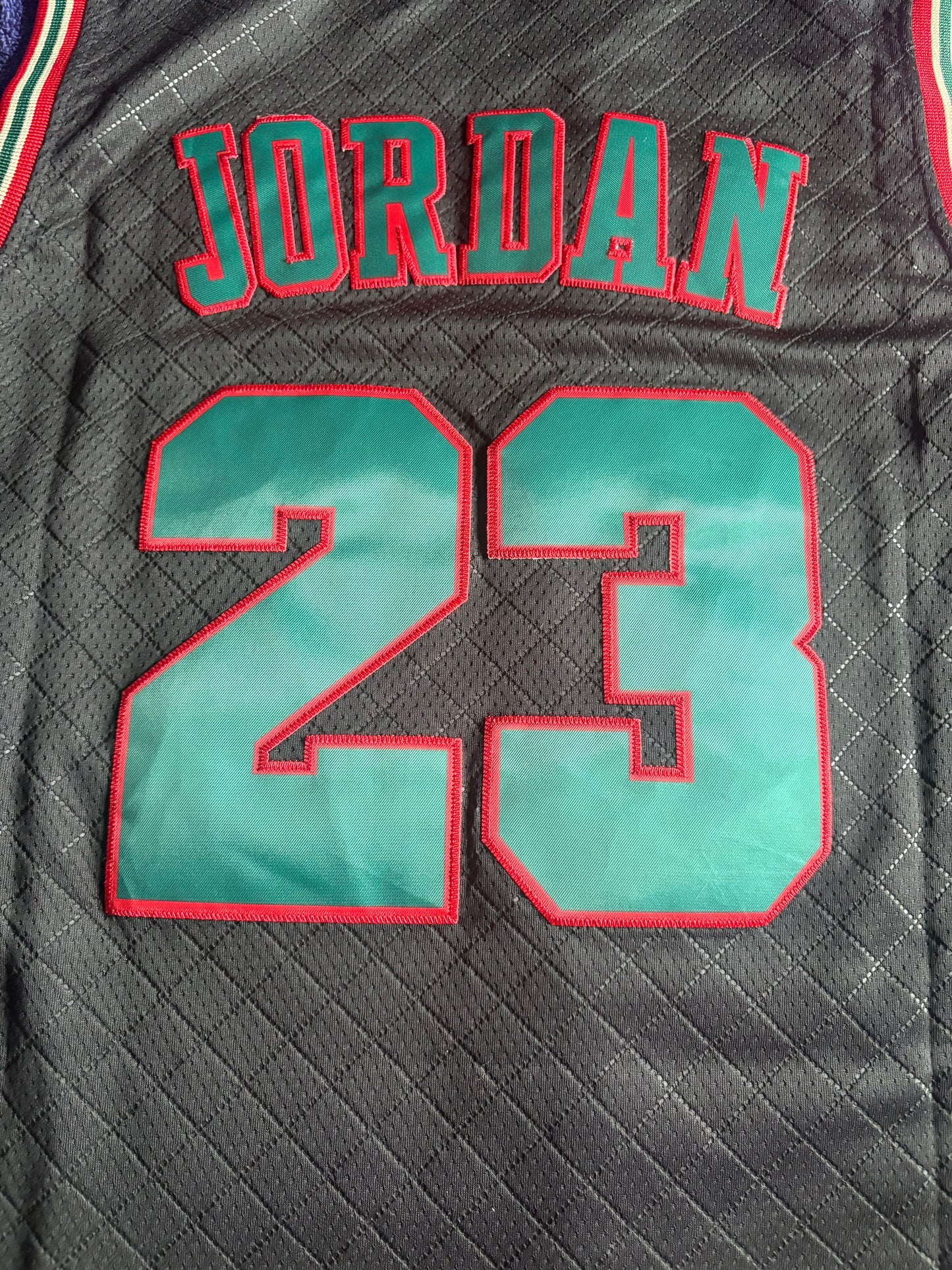 Chicago Bulls M&N NBA HardWood Classics Basketball Vest Large Jordan 23