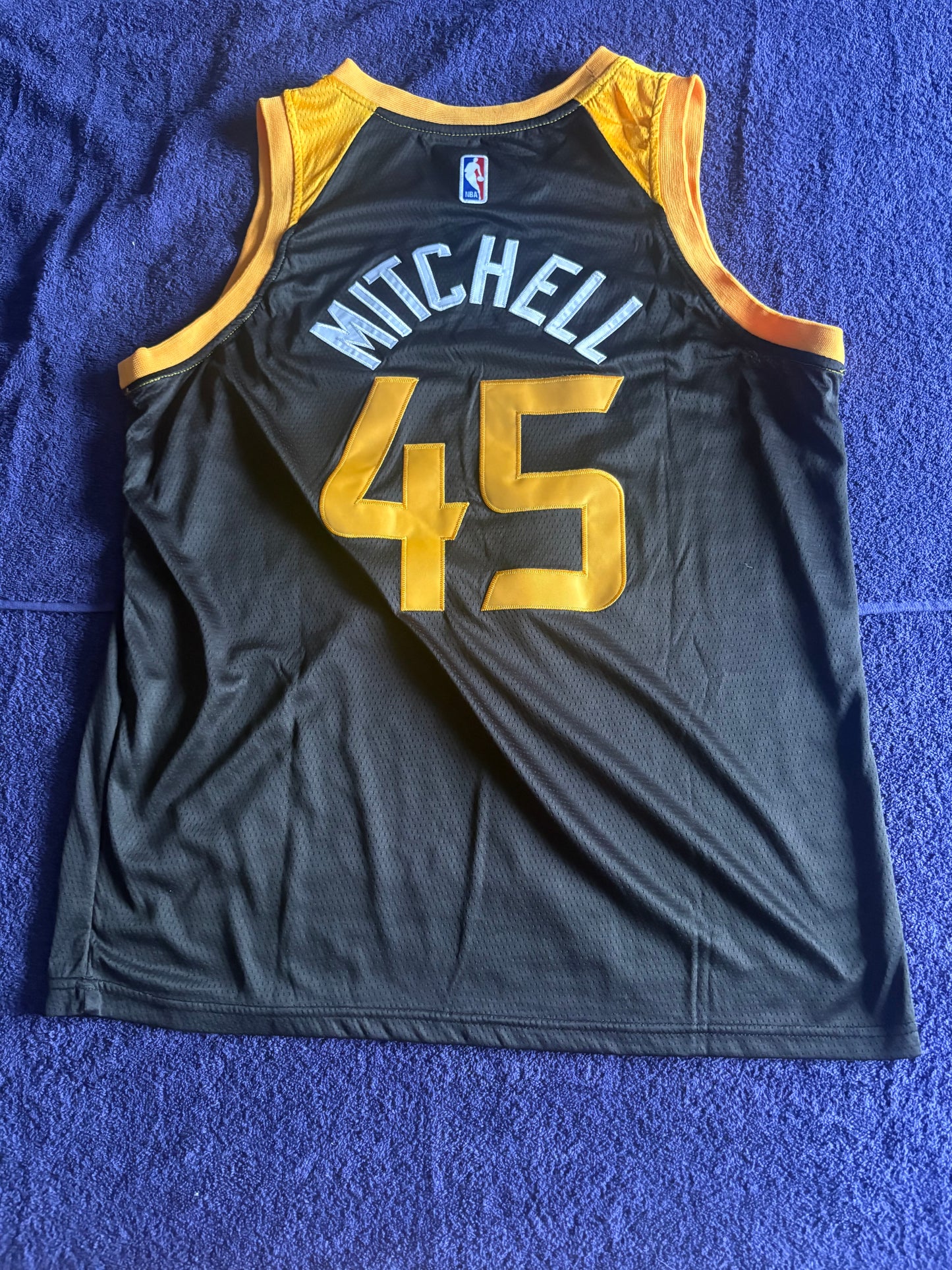 Utah Jazz Fan NBA Basketball Vest Size 50 Mitchell 45