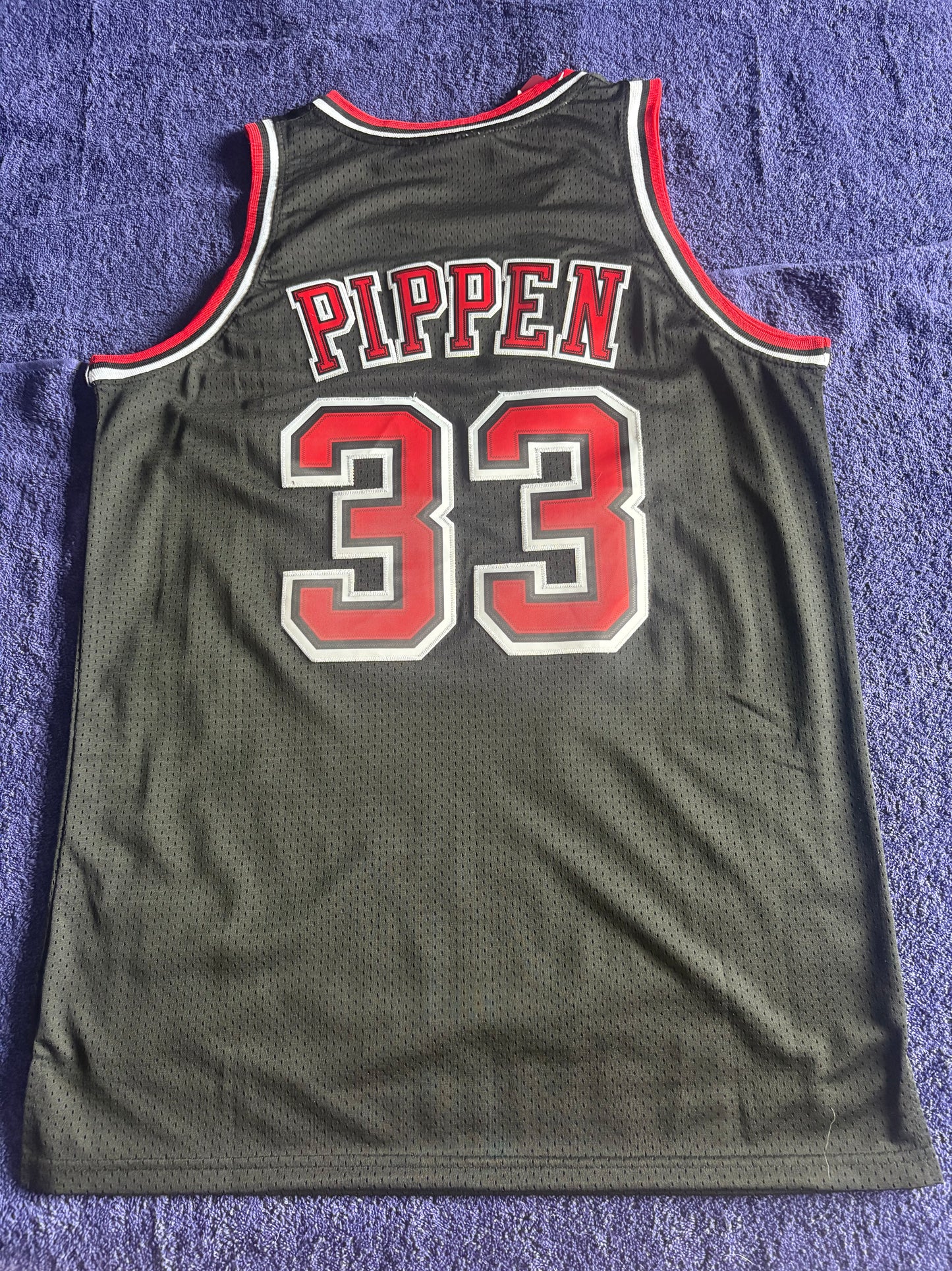 Chicago Bulls M& N NBA HardWood Classics Basketball Vest Large Pippen 33