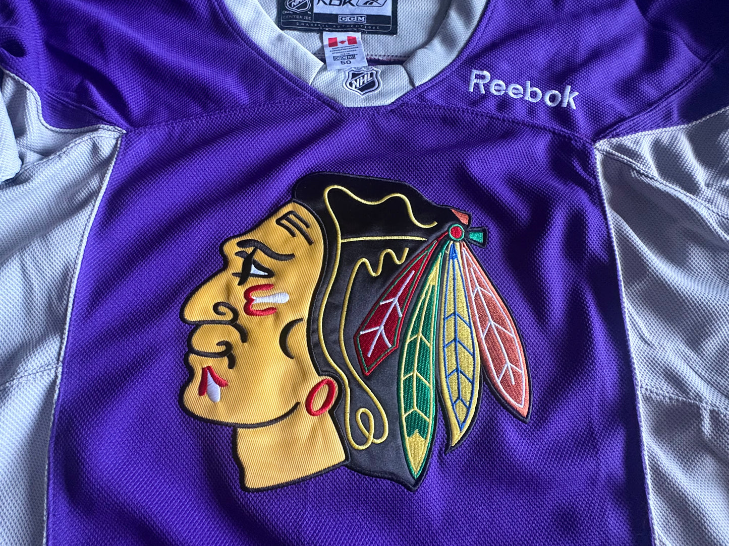 CCM Reebok Chicago Blackhawks NHL Hockey Shirt Size 50 Kane 88 A Warm up Shirt