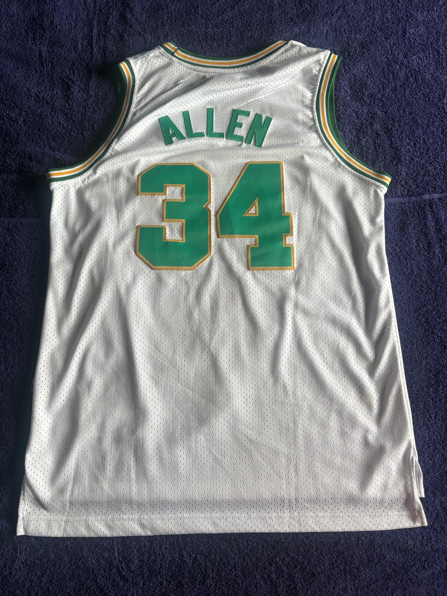 Seattle SuperSonics NBA Throwback Retro Basketball Vest Large Allen 34