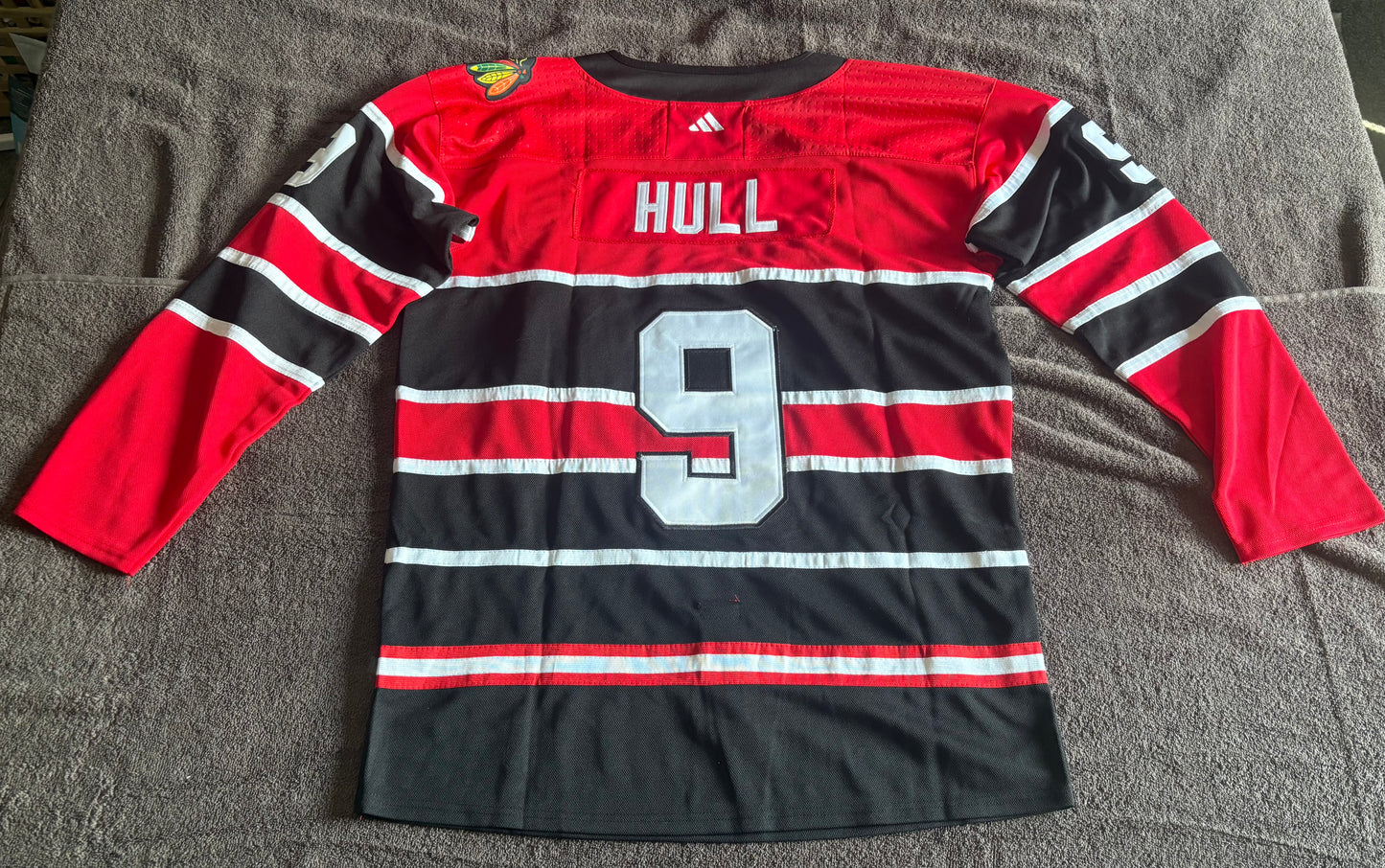 Chicago Blackhawks NHL Shirt Size Large Black Red 9 Hull A