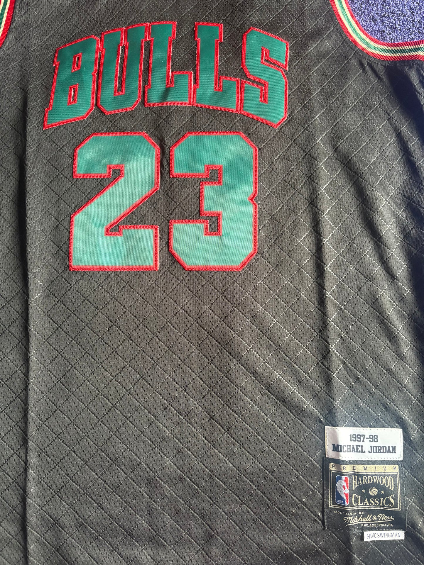 Chicago Bulls M&N NBA HardWood Classics Basketball Vest Large Jordan 23