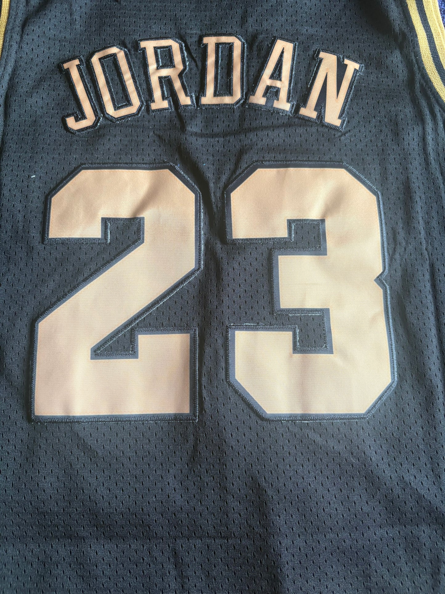 Chicago Bulls M&N NBA HardWood Classics Basketball Vest Large Jordan 23