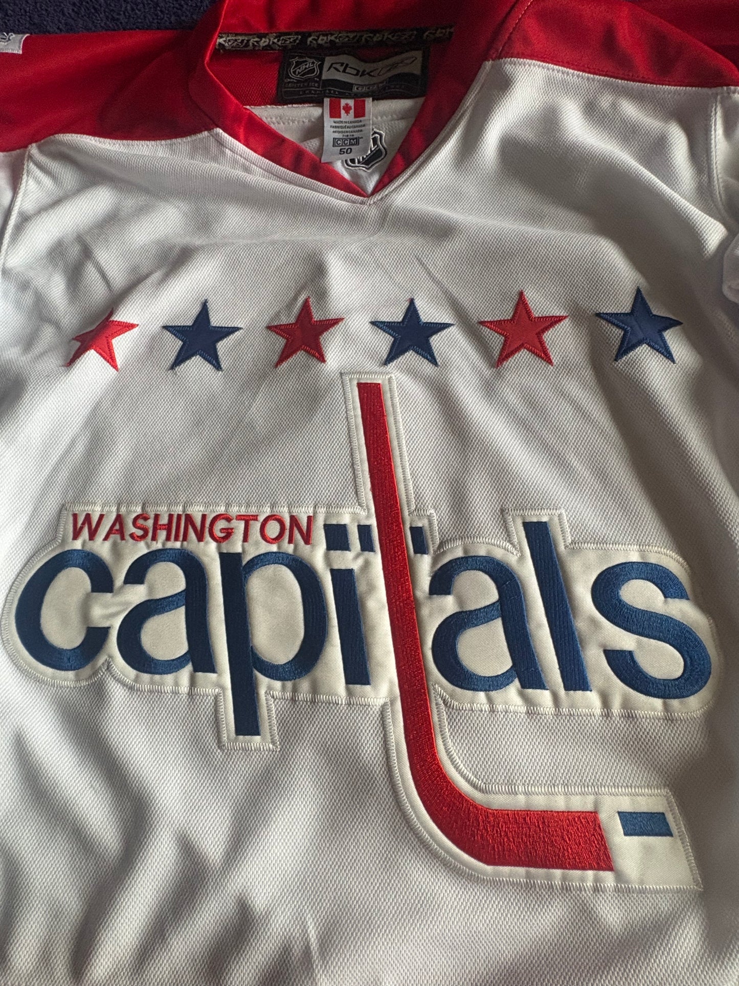 CCM Reebok Washington Capitals NHL Hockey Shirt Size 50 Oshie 77