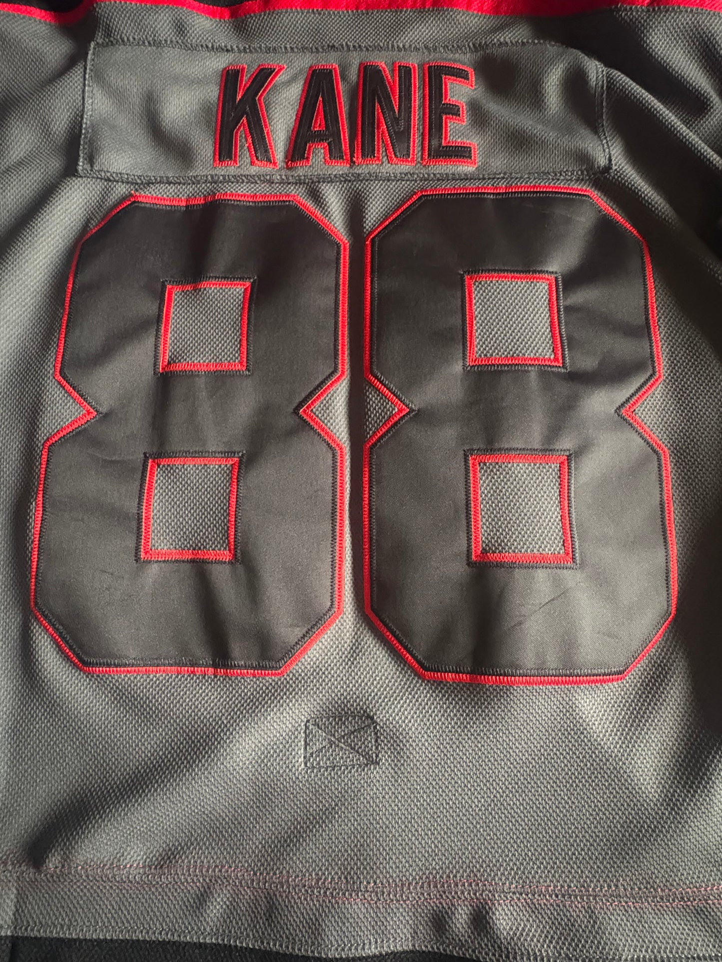 CCM Reebok Chicago Blackhawks NHL Hockey Shirt Size 50 Kane 88 A