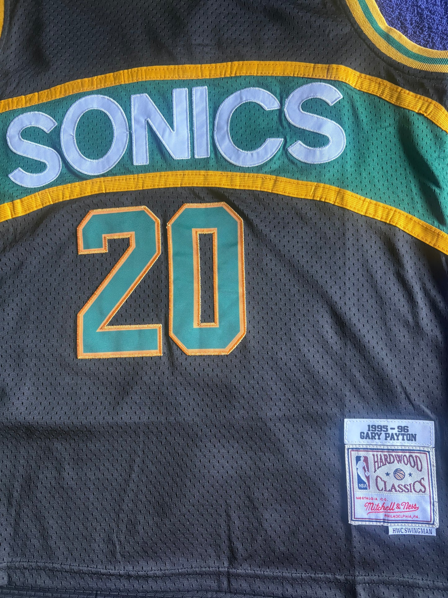 Seattle SuperSonics M&N NBA HardWood Classics Basketball Vest Large Payton 20