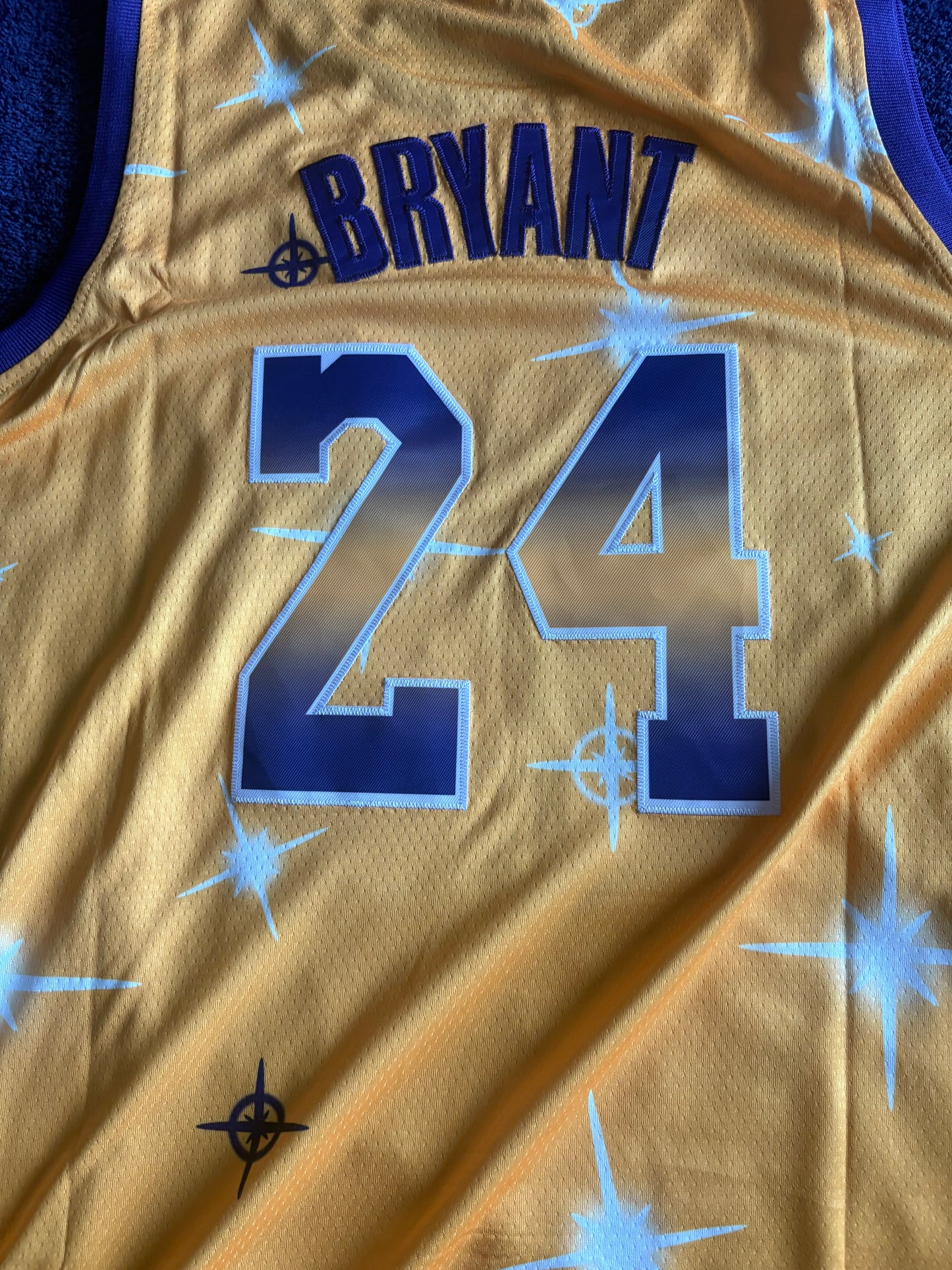 Los Angeles Lakers M&N NBA HardWood Classics Basketball Vest Large Bryant 24