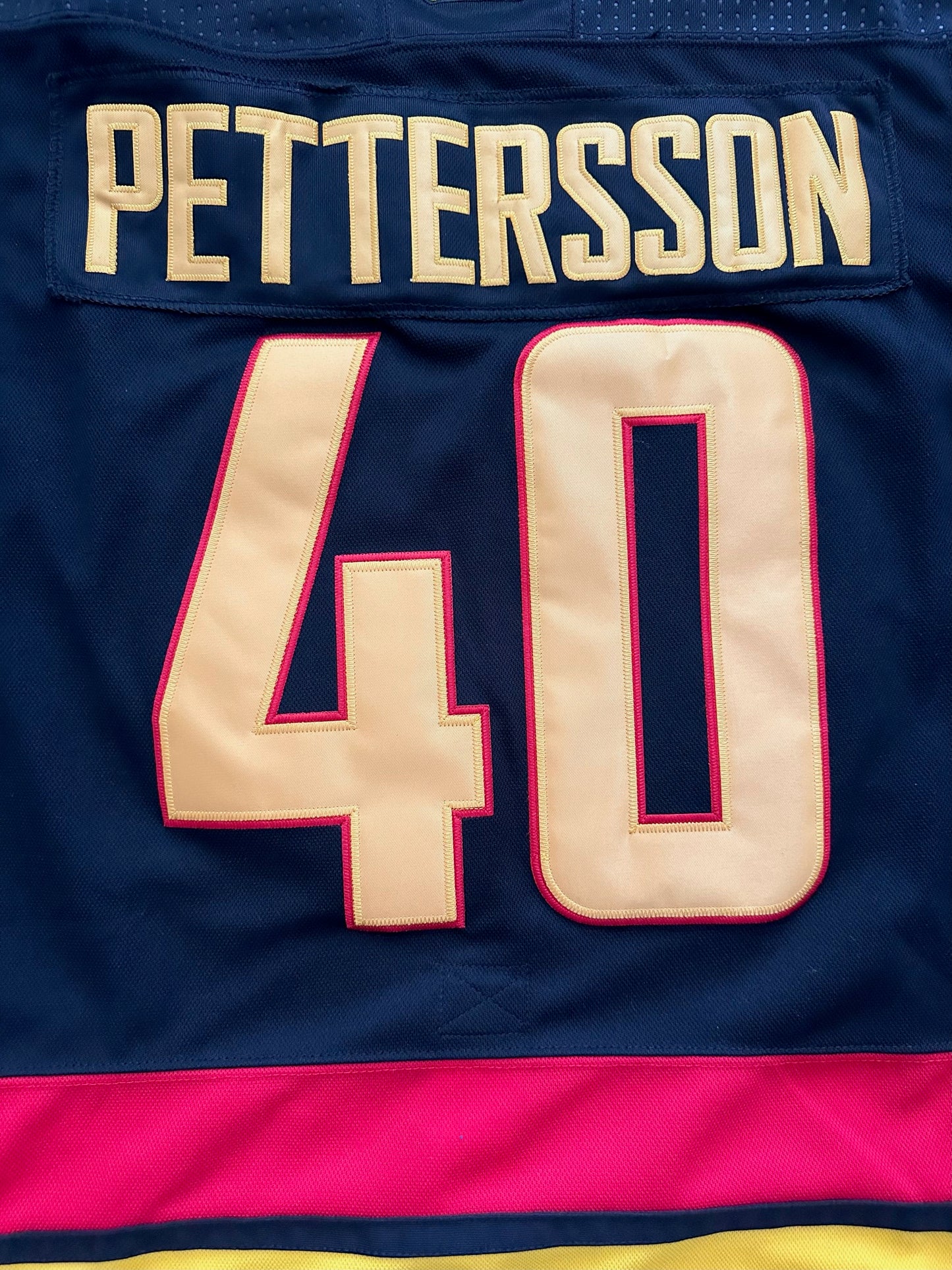 Vintage Throwback Vancouver Canucks Pettersson Shirt Black Large
