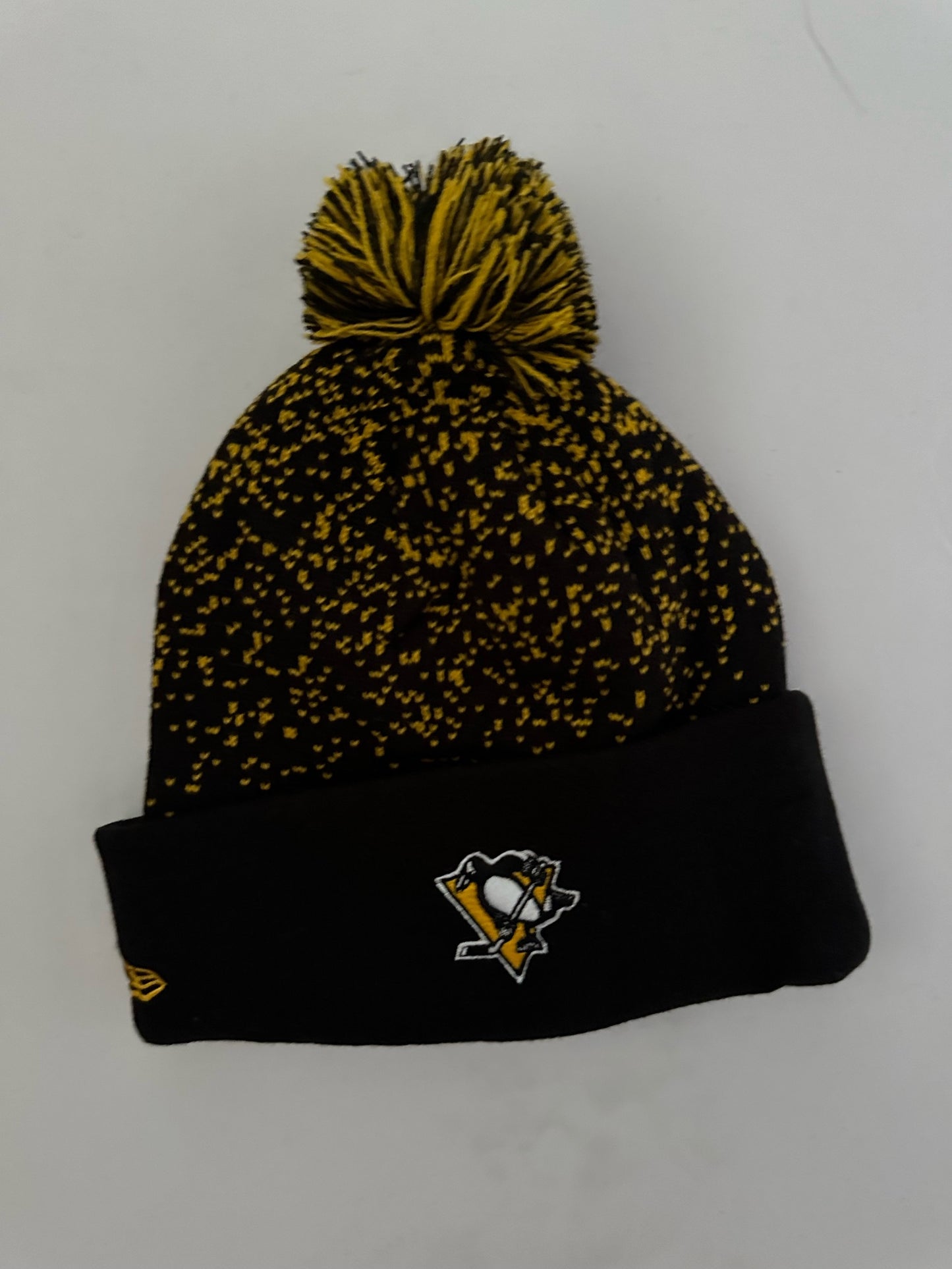 Pittsburgh Penguins NHL Bobble Beanie Multi Colour With Tags on