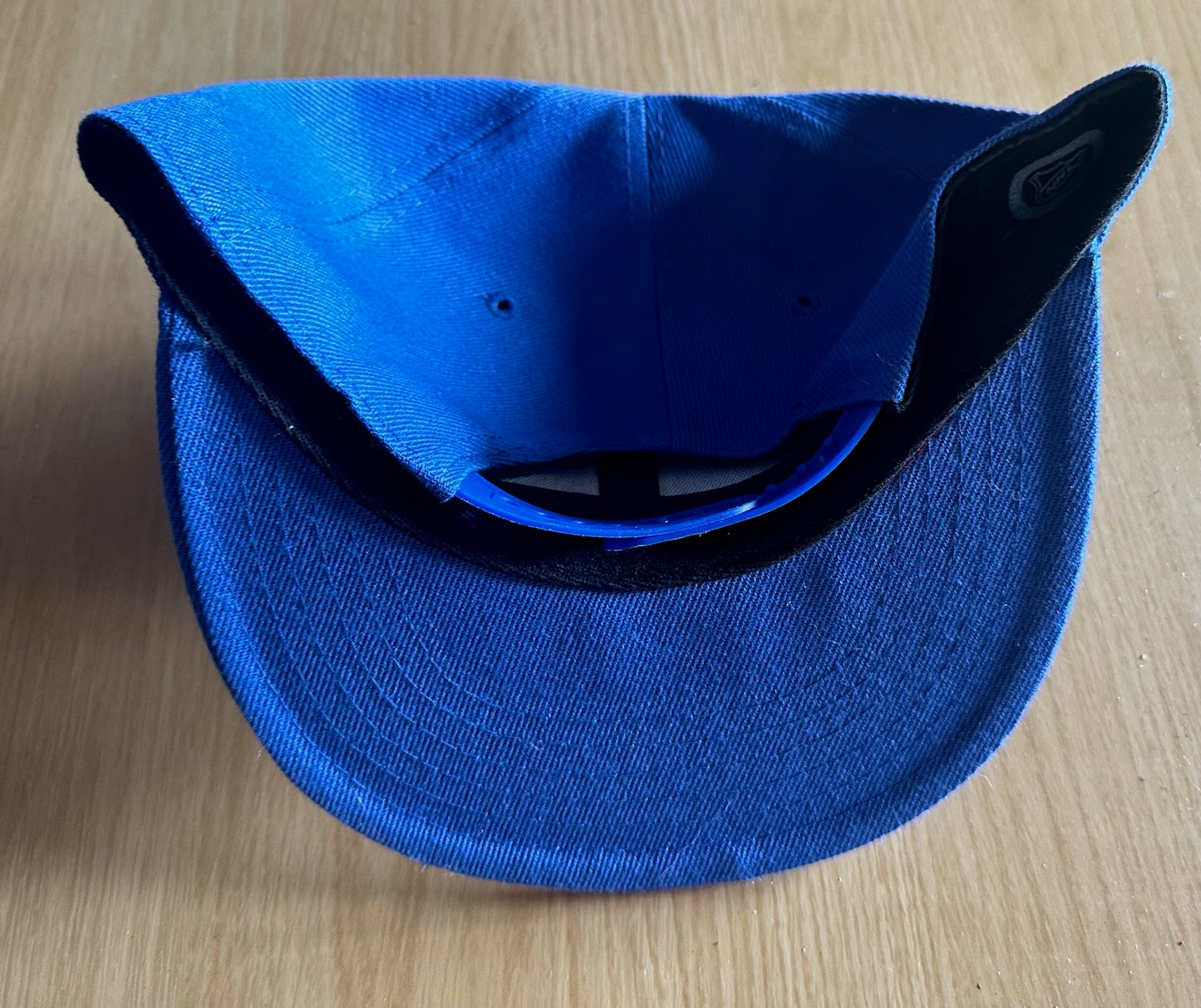 New York Islanders NHL SnapBack Baseball Cap Multicolour New With Sticker