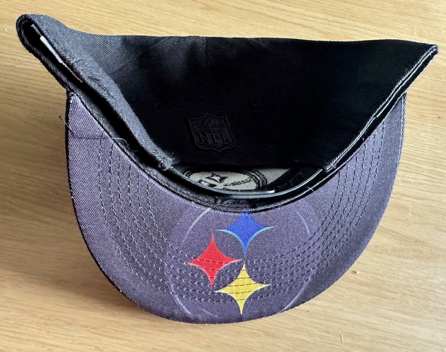 Pittsburgh Steelers NFL SnapBack Baseball Cap Multicolour New With Sticker