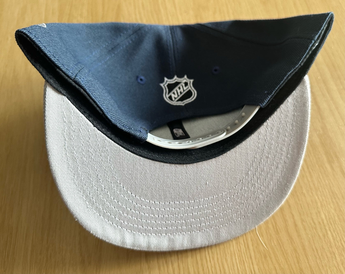 Toronto Maple Leafs NHL SnapBack Baseball Cap Multicolour New With Sticker