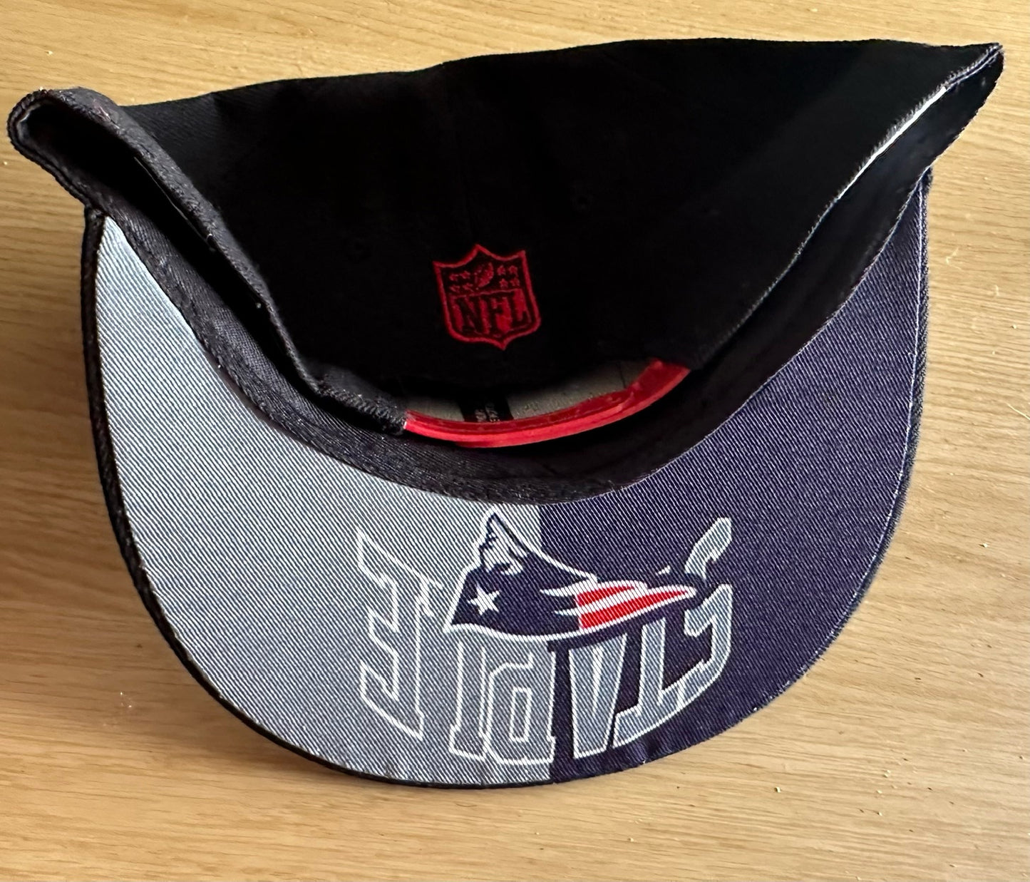 New England Patriots NFL SnapBack Baseball Cap Multicolour New With Sticker