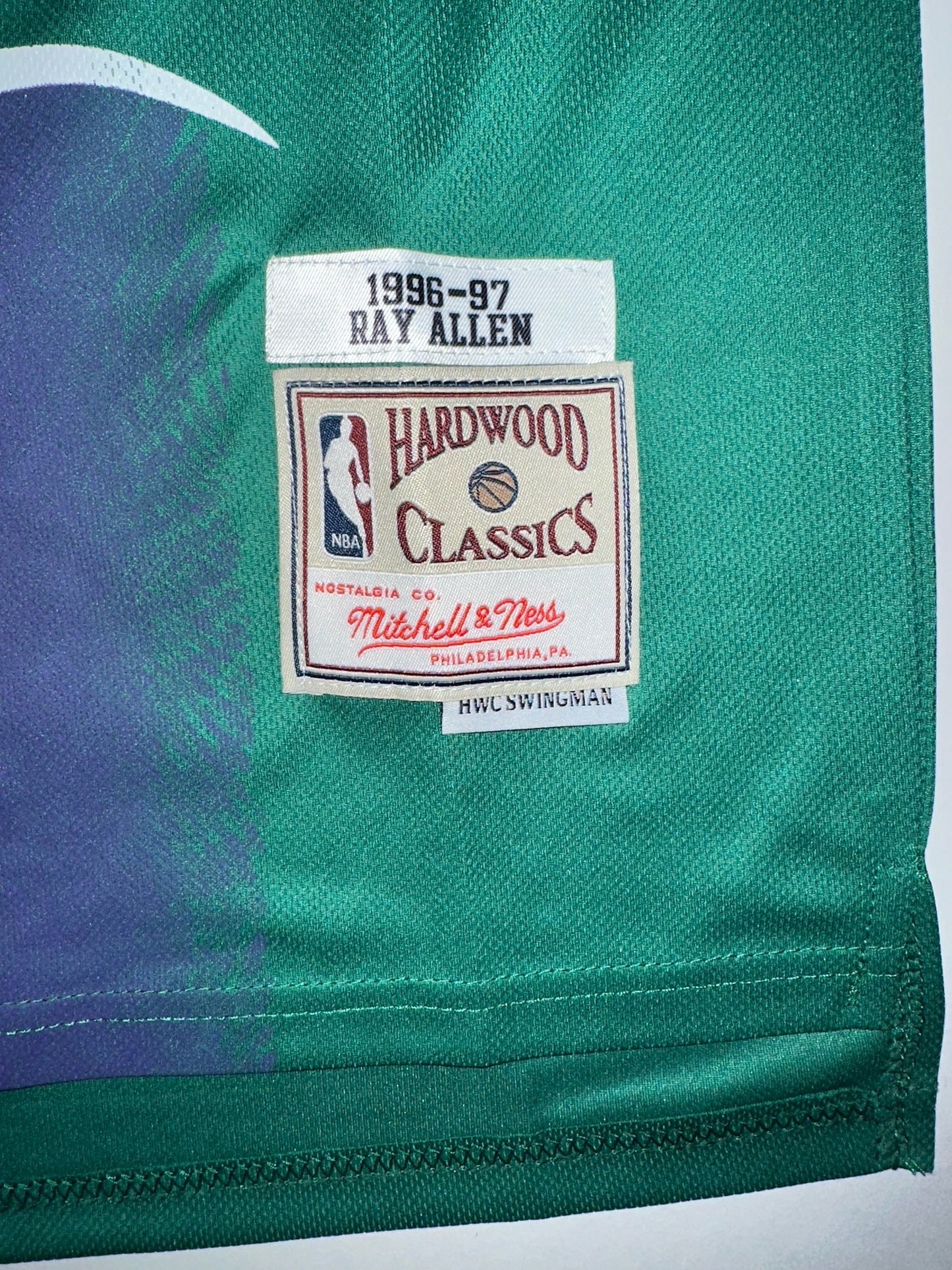 Milwaukee Bucks NBA Hardwood Classics Allen Basketball Vest Large 34 Green