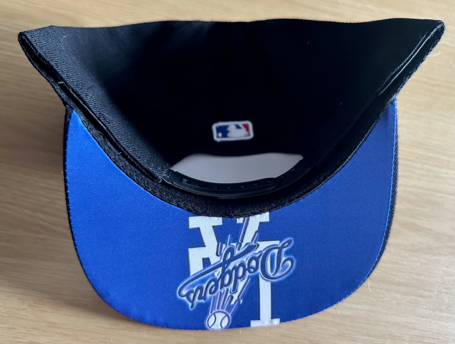 Los Angeles LA Dodgers MLB SnapBack Baseball Cap Multicolour New With Sticker