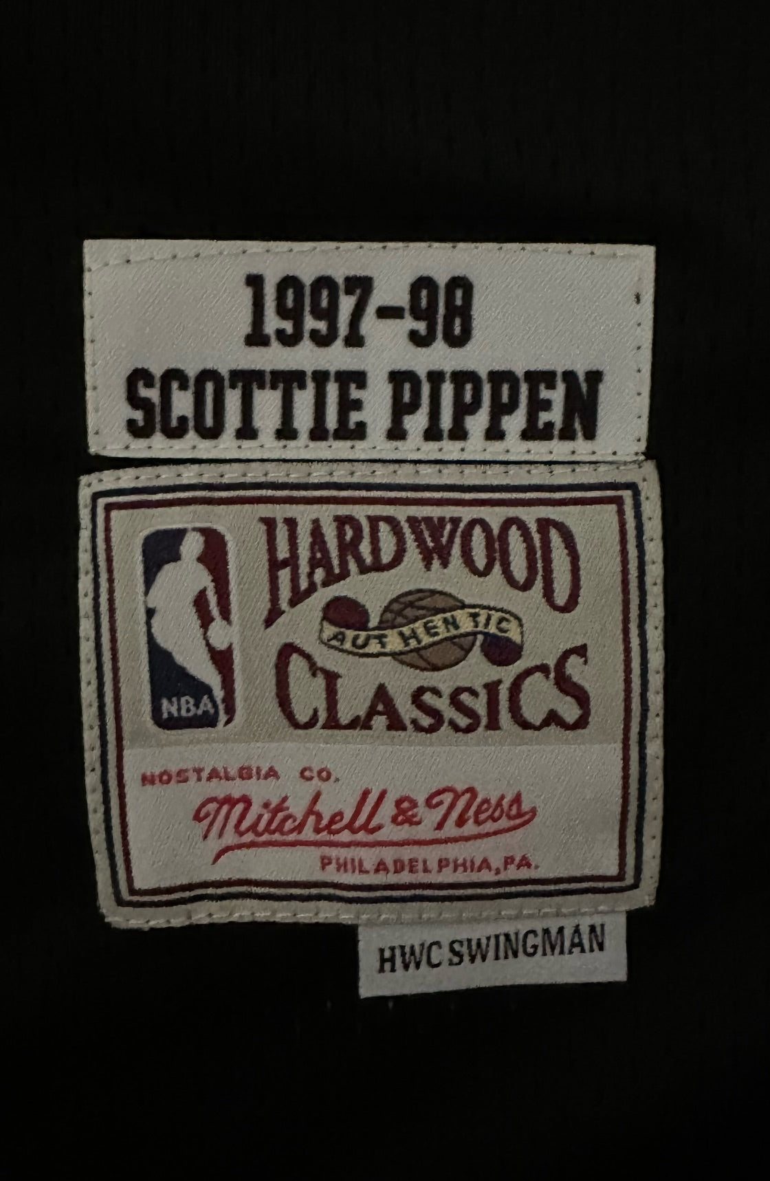 Chicago Bulls NBA Hardwood Classics Basketball Vest Large Pippen 33 Black