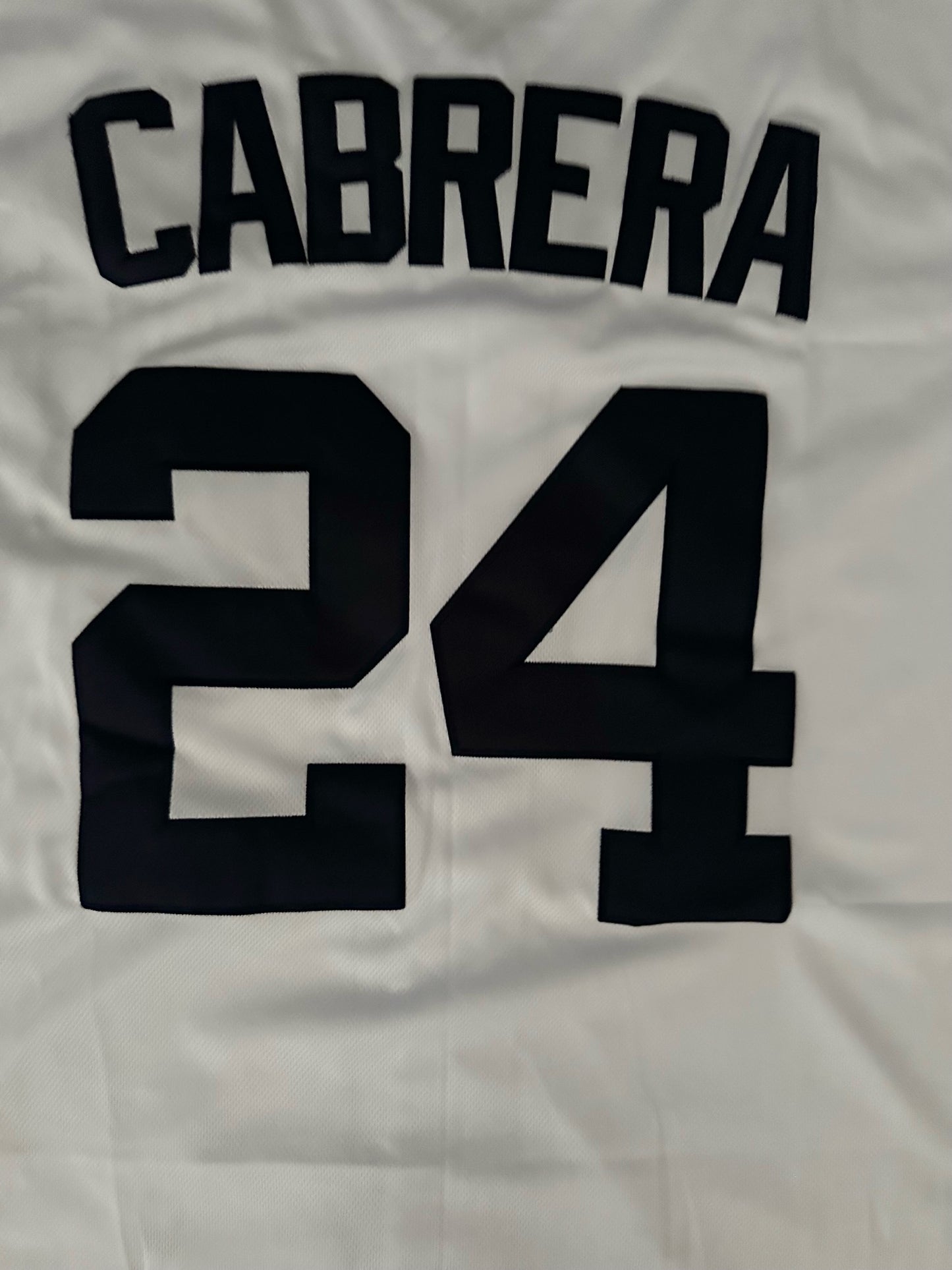 Detroit Tigers MLB Baseball Shirt Large Cabrera 24 White