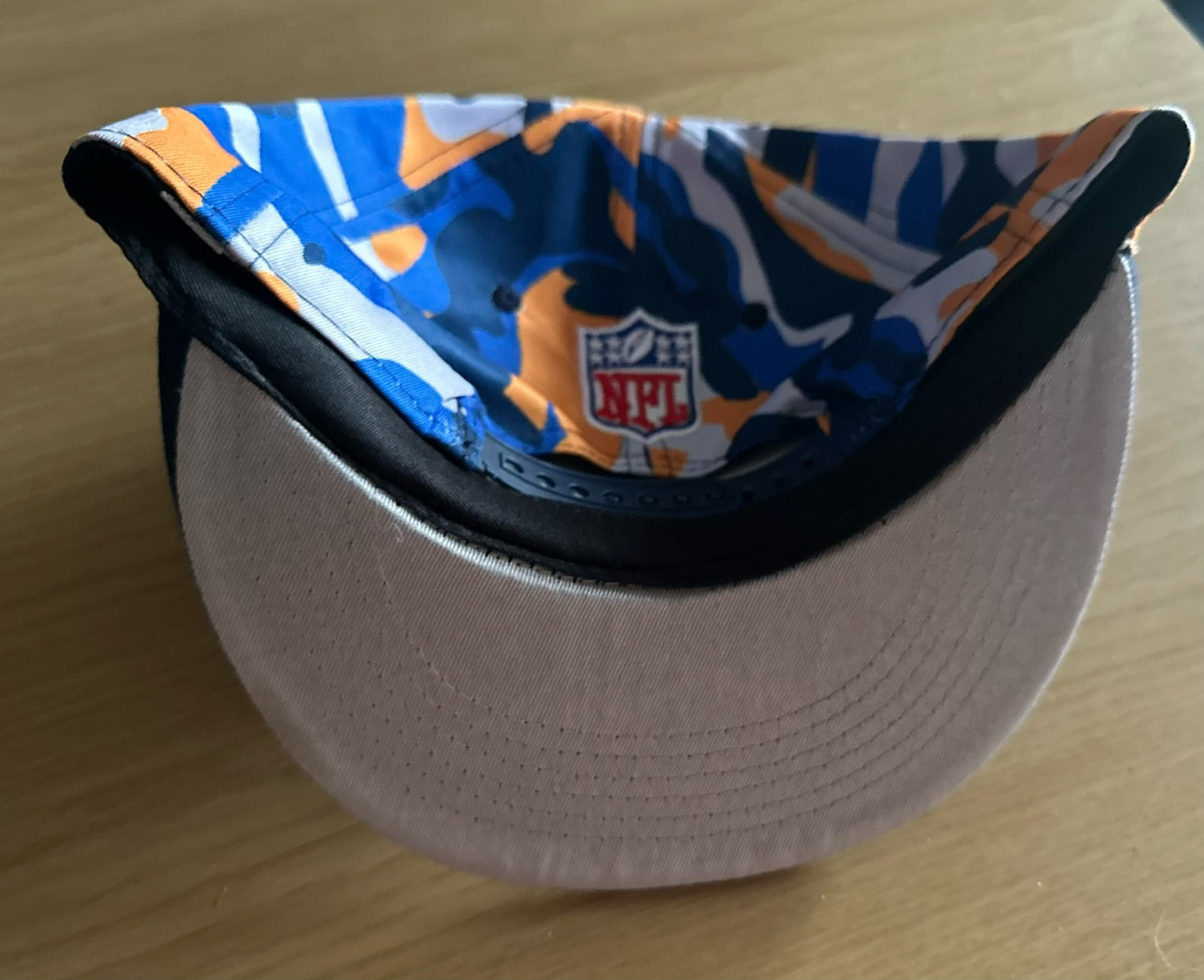 Los Angeles LA Chargers NFL SnapBack Camo Baseball Cap Multicolour New With Sticker