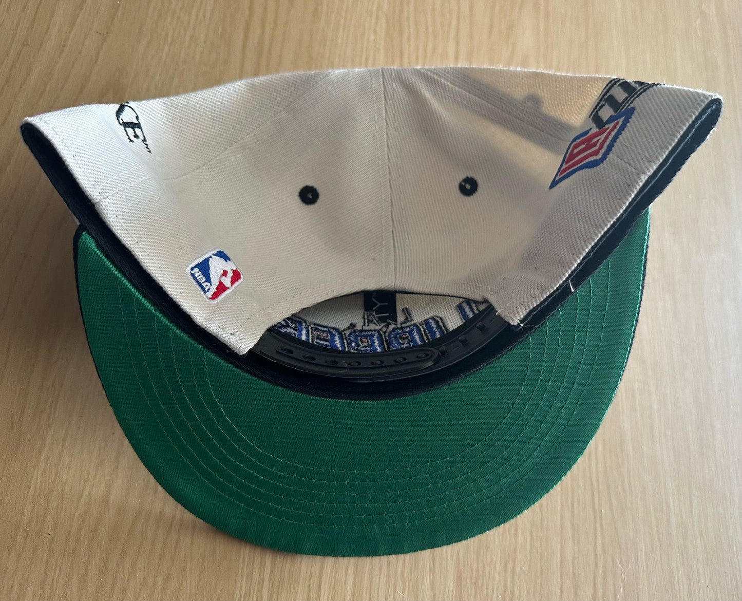 Los Angeles Clippers NBA SnapBack Baseball Cap Multicolour New With Sticker
