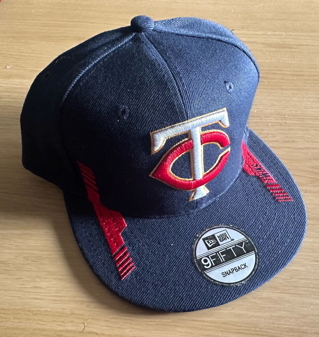 Minnesota Twins MLB SnapBack Baseball Cap Multicolour New With Sticker