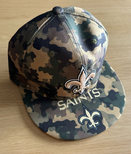 New Orleans Saints  NFL 2 Camo SnapBack Baseball Cap Multicolour New With Sticker