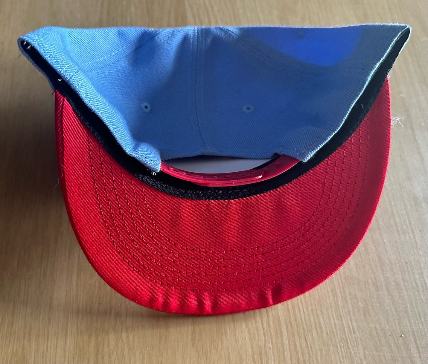 Philadelphia Phillies MLB SnapBack Baseball Cap Multicolour New With Sitcker
