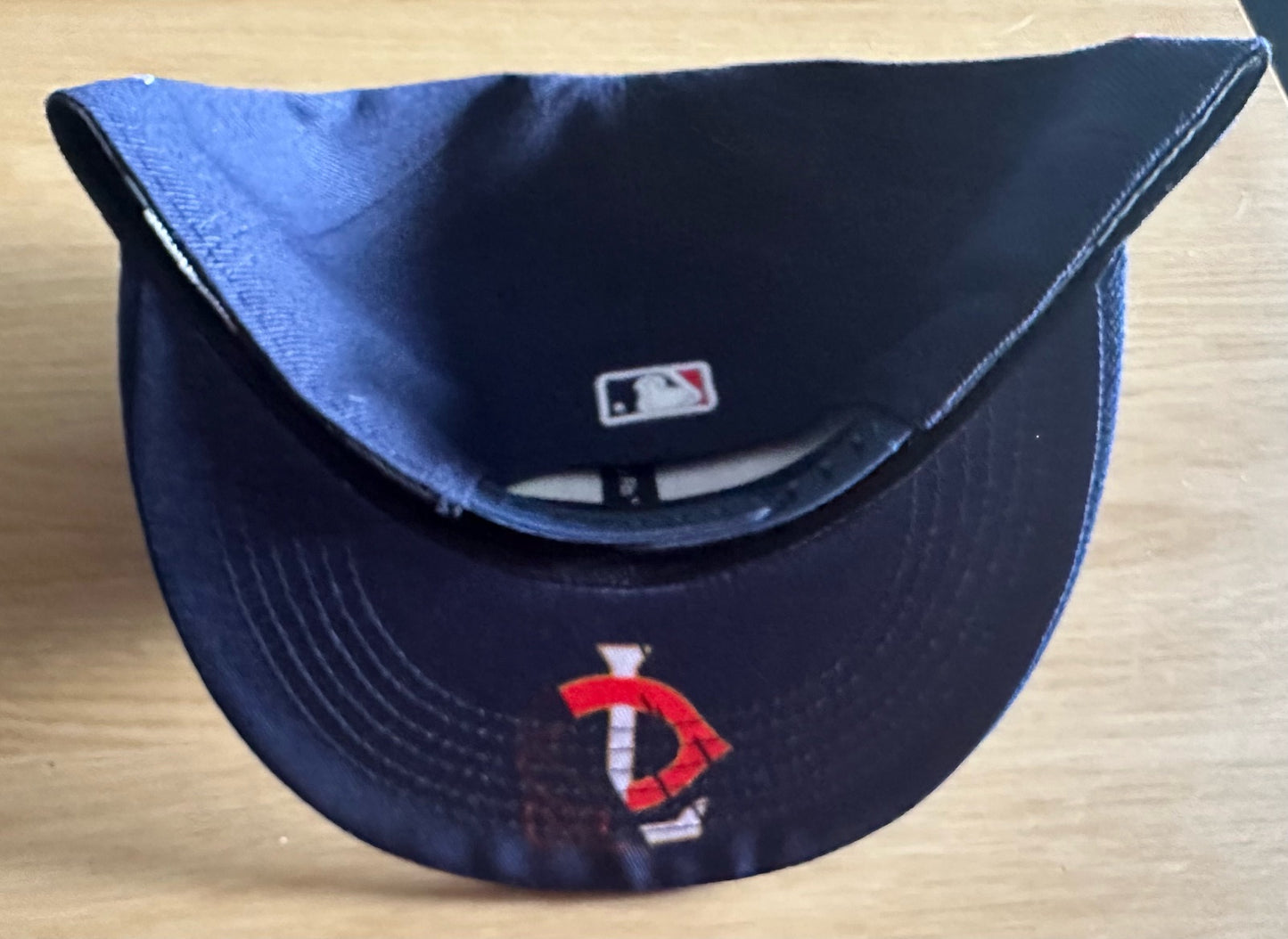 Minnesota Twins MLB SnapBack Baseball Cap Multicolour New With Sticker