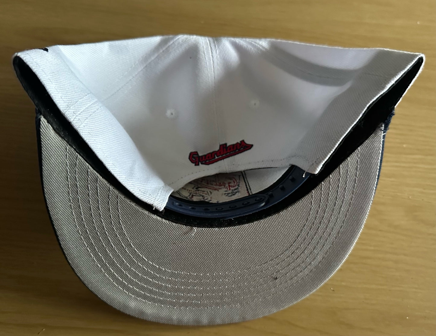 Cleveland Guardians MLB SnapBack Baseball Cap Multicolour New With Sticker