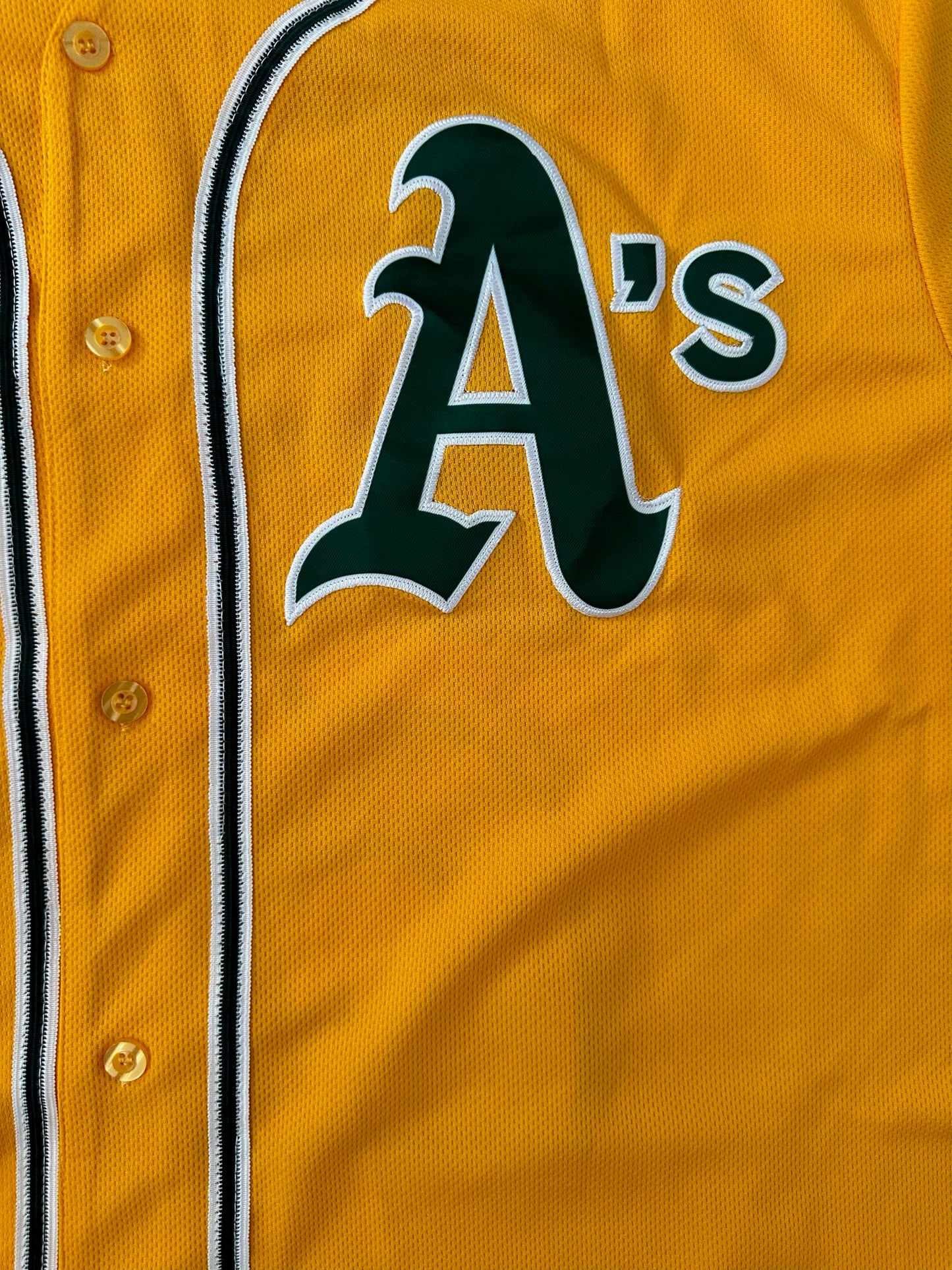 Oakland A's Athletics MLB Baseball Shirt Large McGwire 25 Yellow