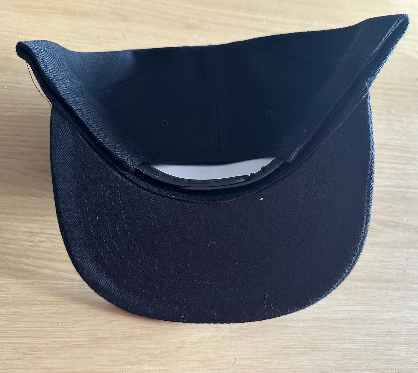 Las Vegas Raiders NFL SnapBack Baseball Cap Multicolour New With Sticker