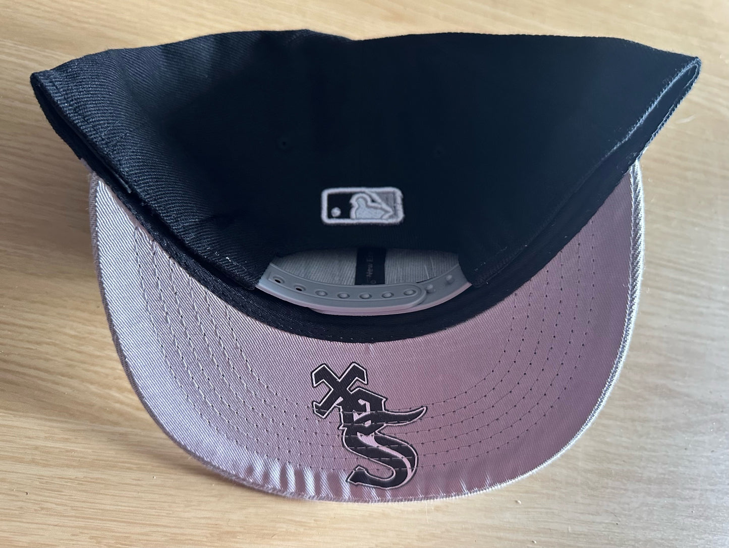 Chicago White Sox MLB SnapBack Baseball Cap Multicolour New With Sticker