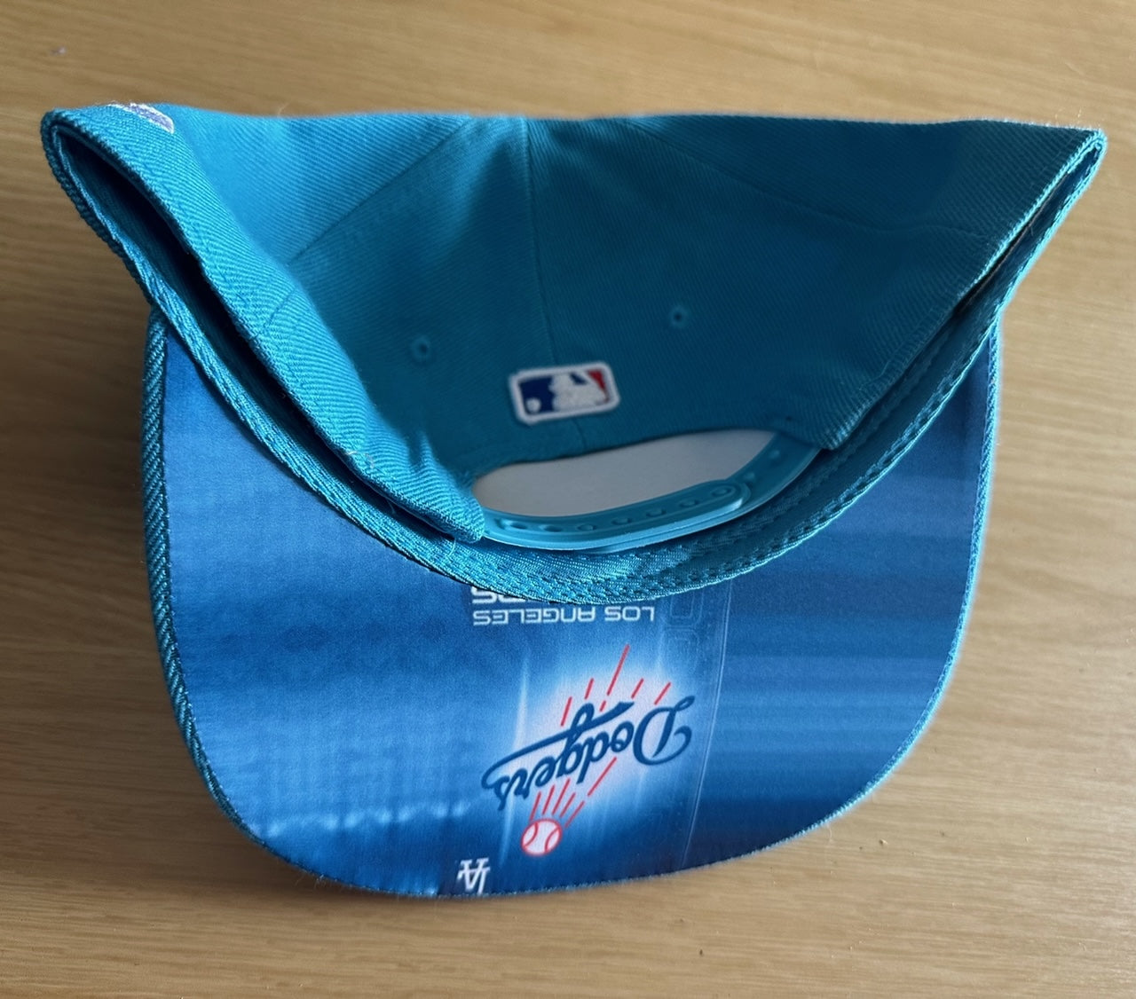 Los Angeles Dodgers MLB SnapBack Baseball Cap Multicolour New With Sticker