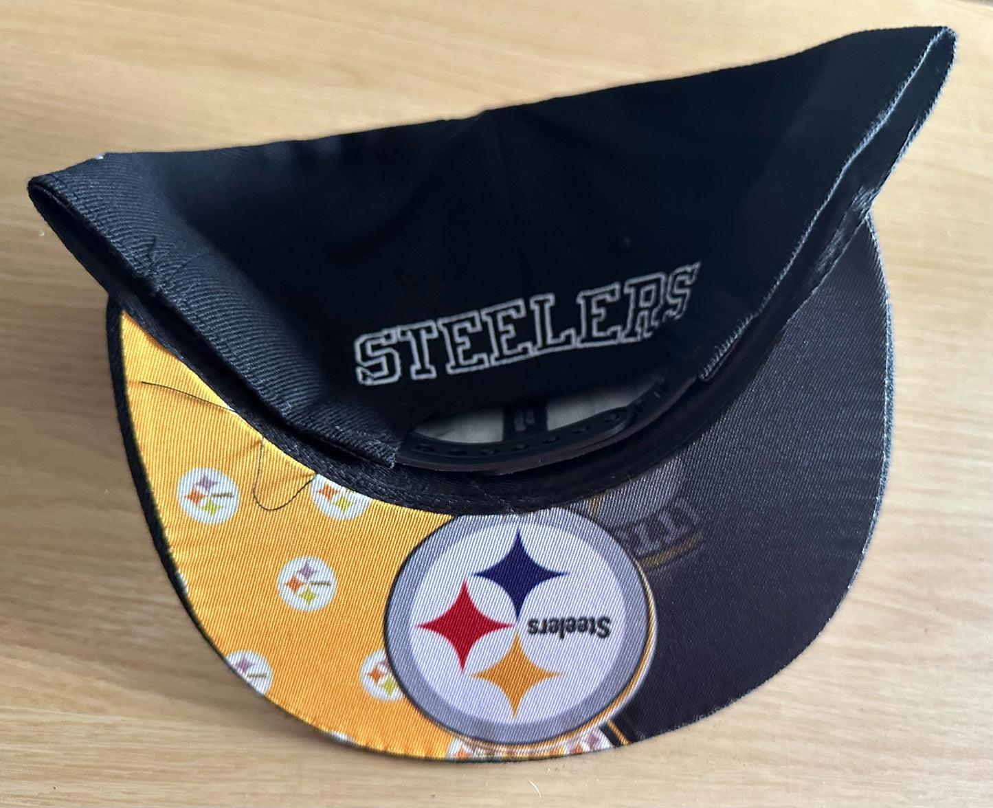Pittsburgh Steelers NFL SnapBack Baseball Cap Multicolour New With Sticker