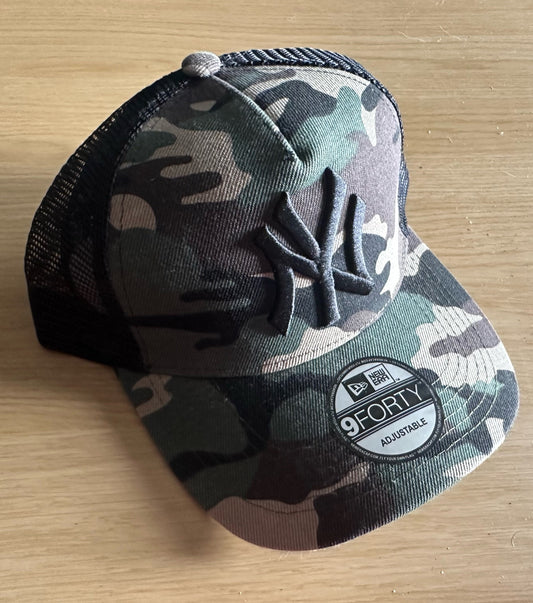 New York Yankees MLB SnapBack Baseball Cap Multicolour New With Sticker