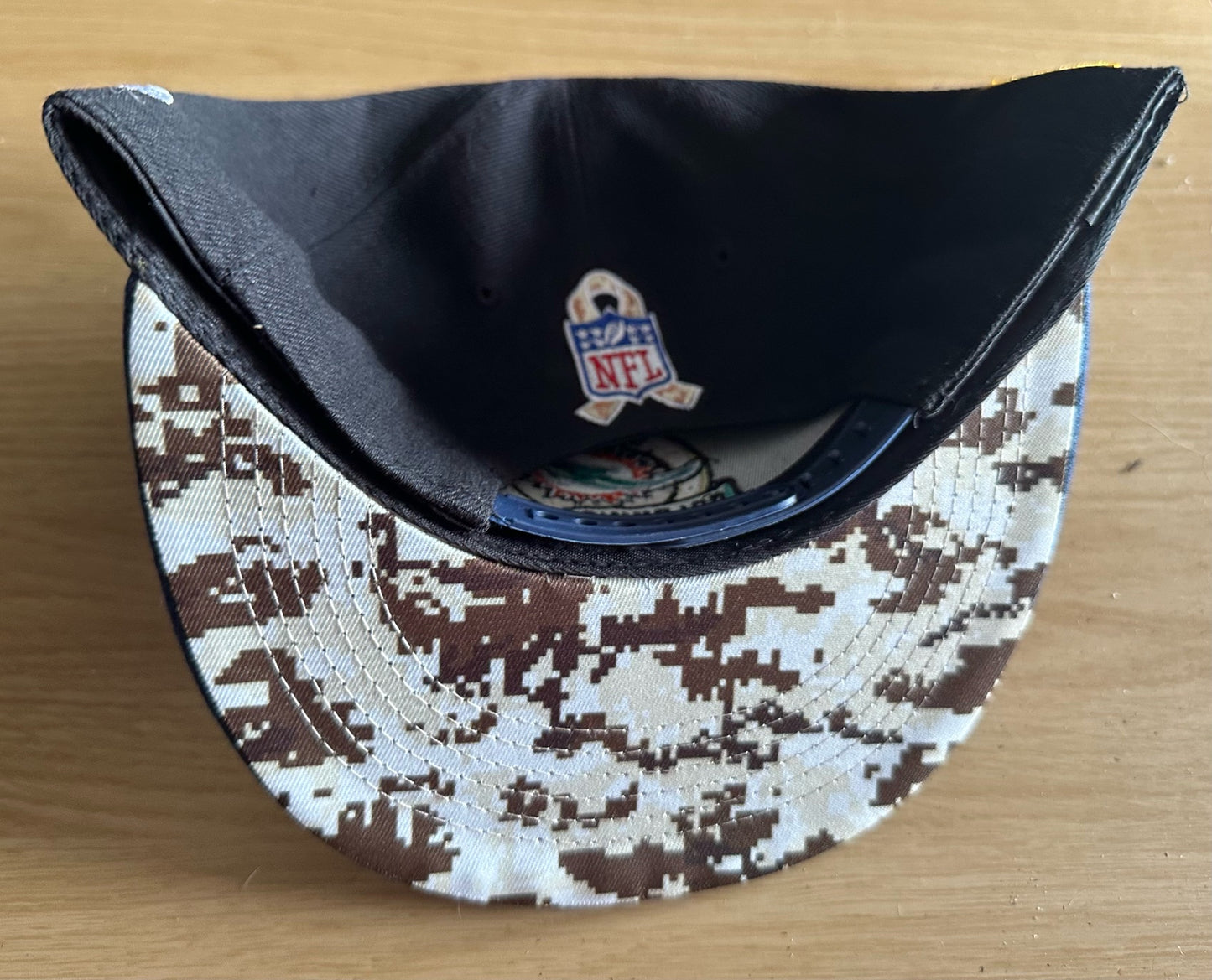 Miami Dolphins NFL SnapBack Baseball Cap Multicolour New With Sticker