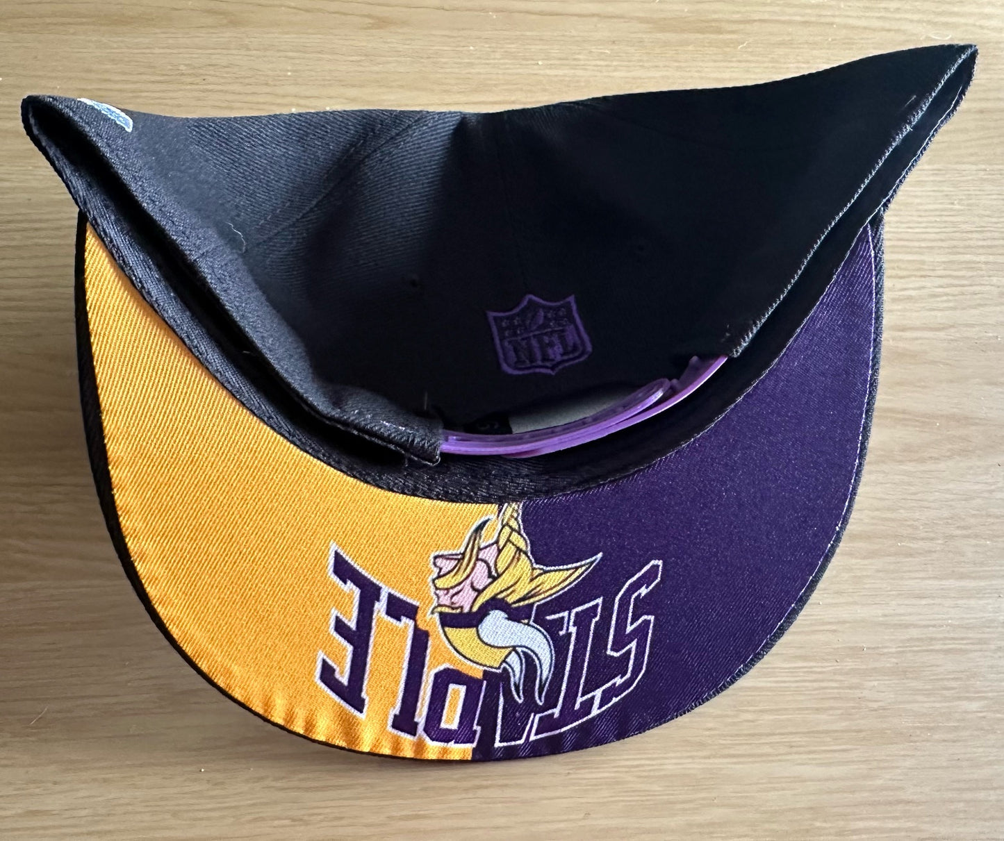 Minnesota Vikings NFL SnapBack Baseball Cap Multicolour New With Sticker