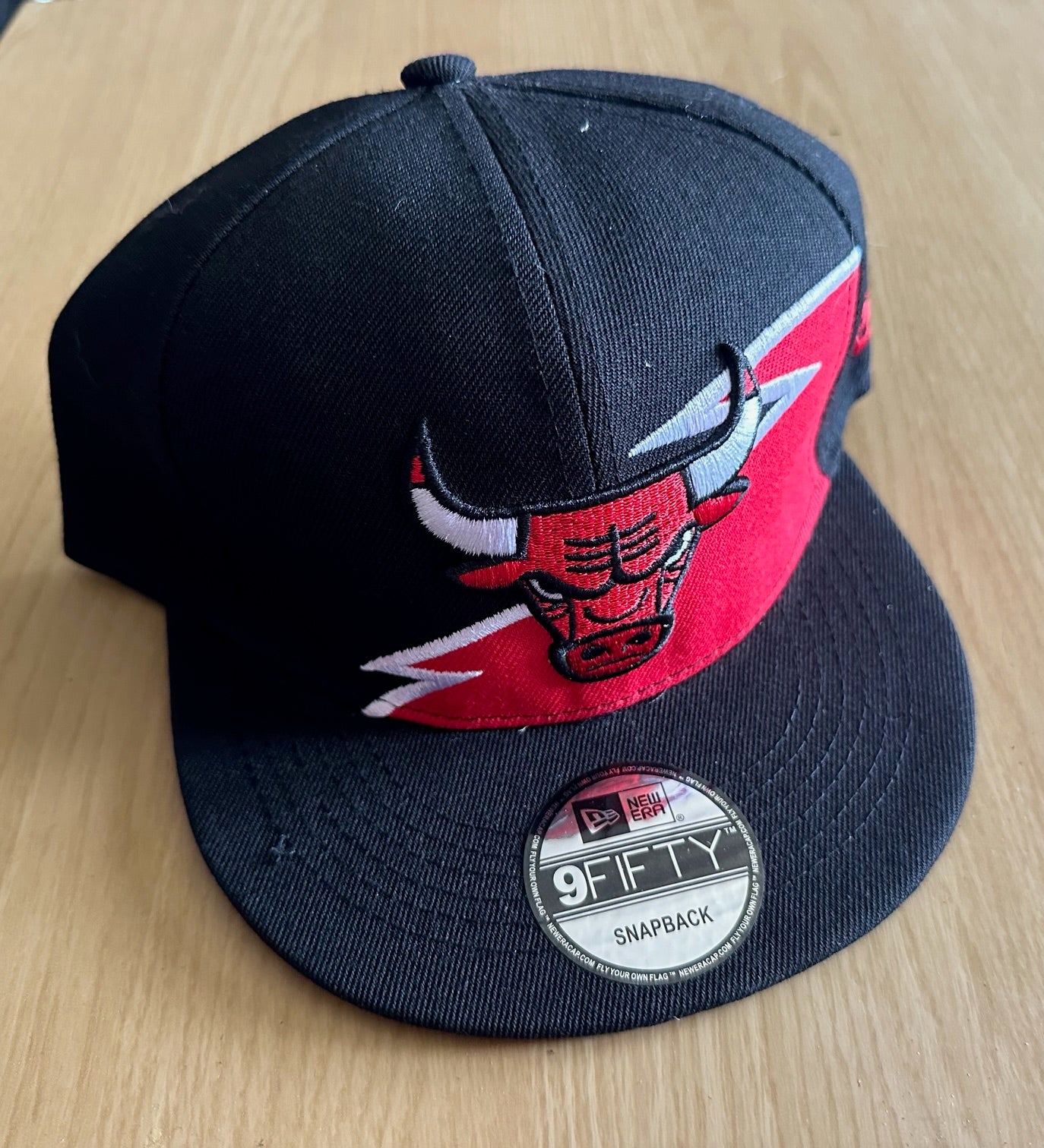 Chicago Bulls NBA SnapBack Baseball Cap Multicolour New With Sticker