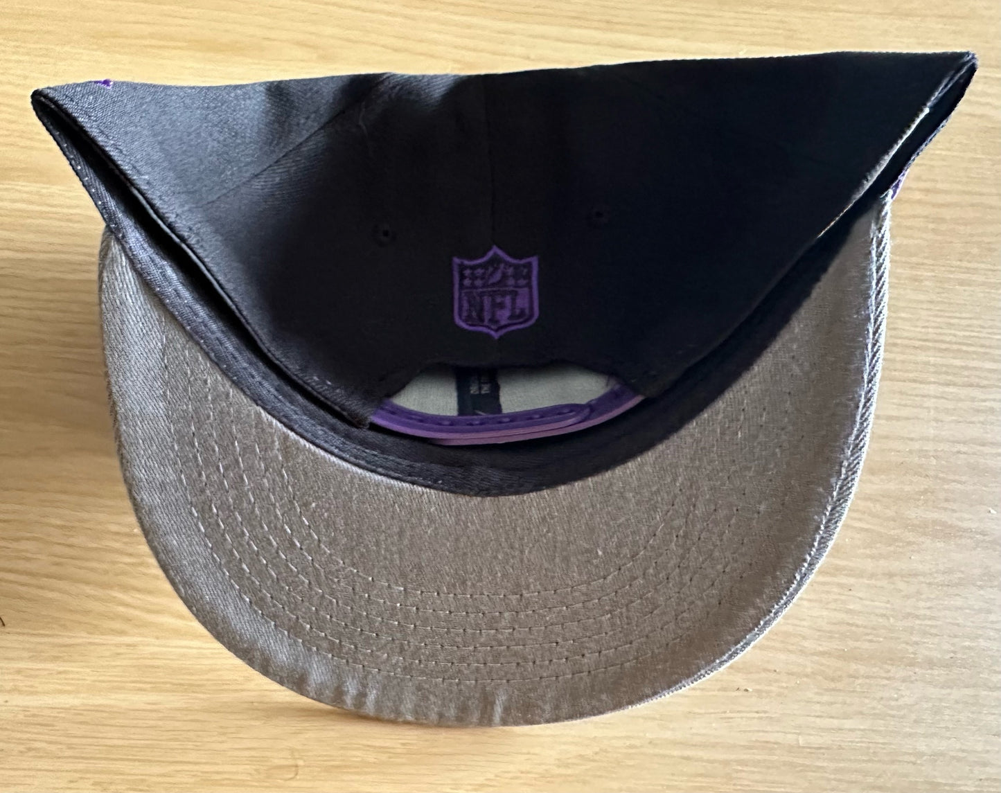 Minnesota Vikings NFL 2 Tone SnapBack Baseball Cap Multicolour New With Sticker