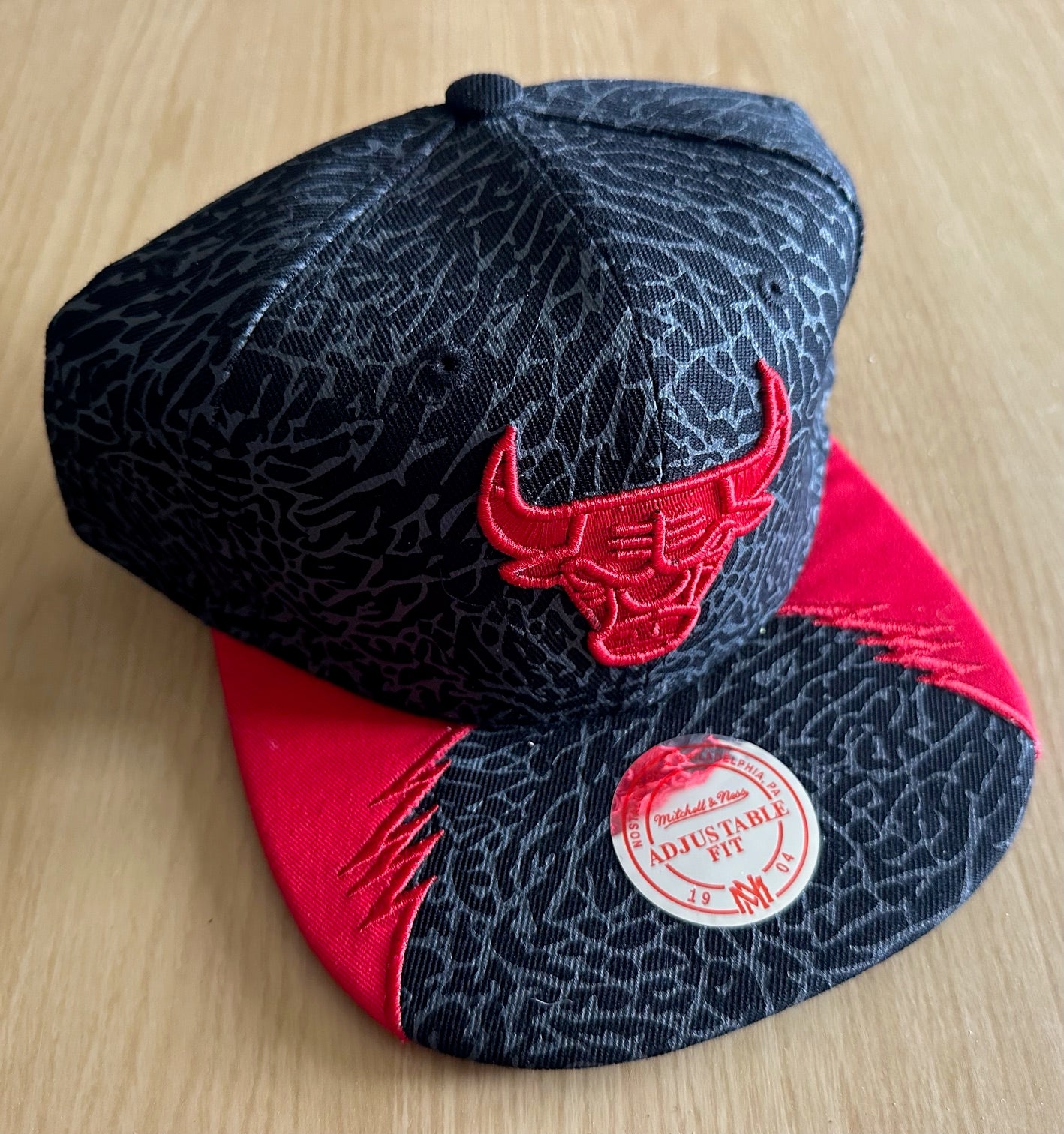 Chicago Bulls NBA SnapBack Baseball Cap Multicolour New With Sticker